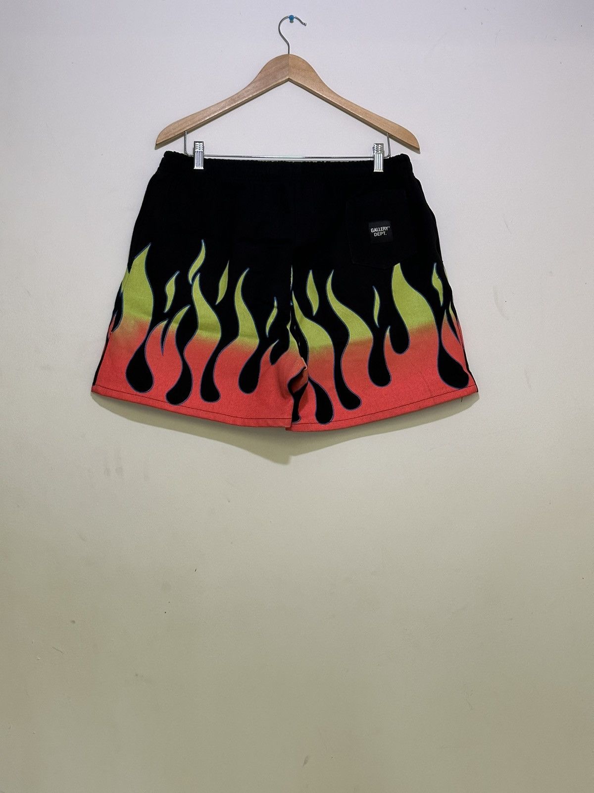 Gallery Dept. Gallery Dept Flame Zuma Shorts Size US 32 / EU 48 - 3 Thumbnail