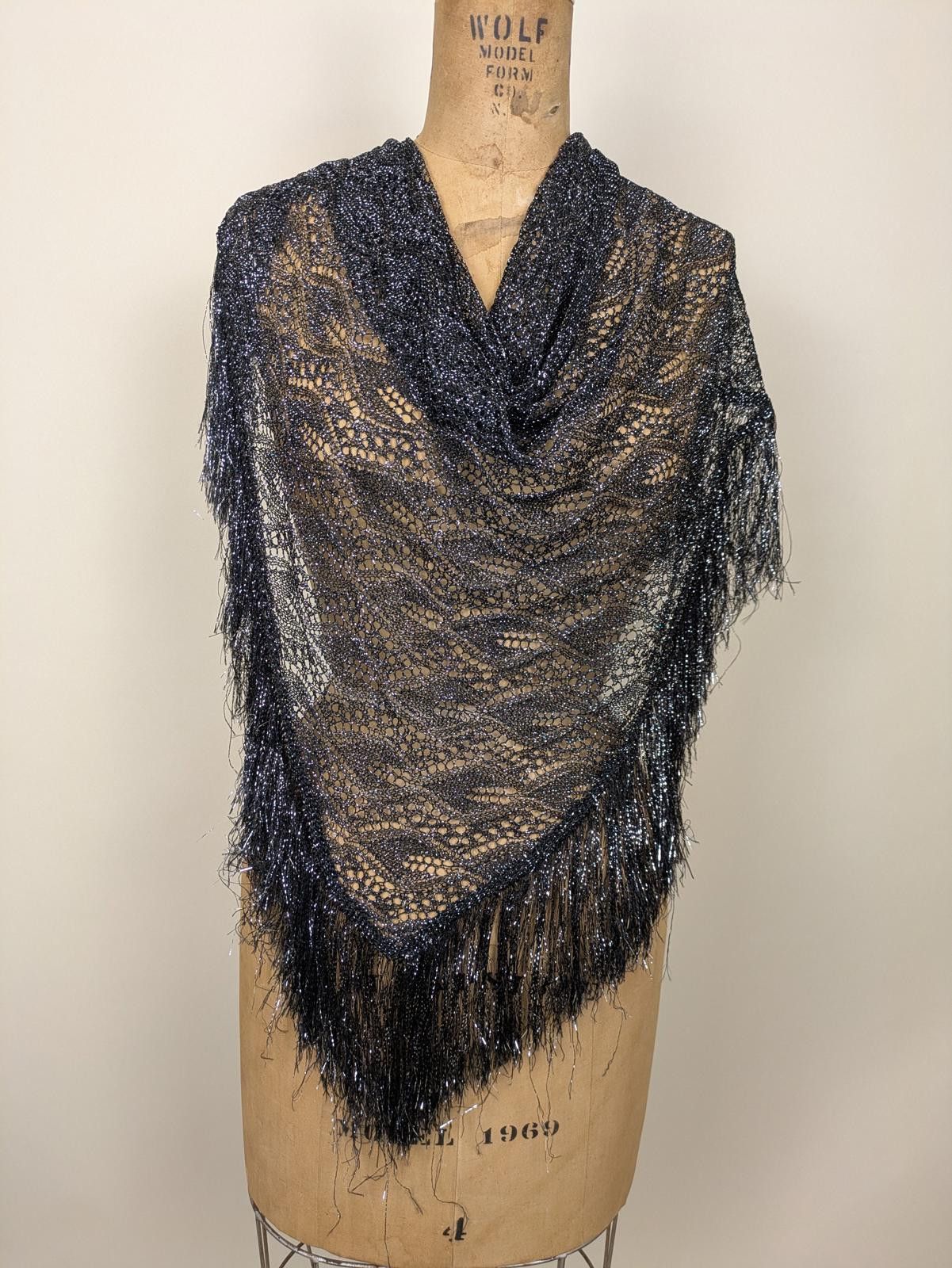 Other 1990's silver black viscose knitted fringe shawl wrap Size ONE SIZE - 4 Thumbnail