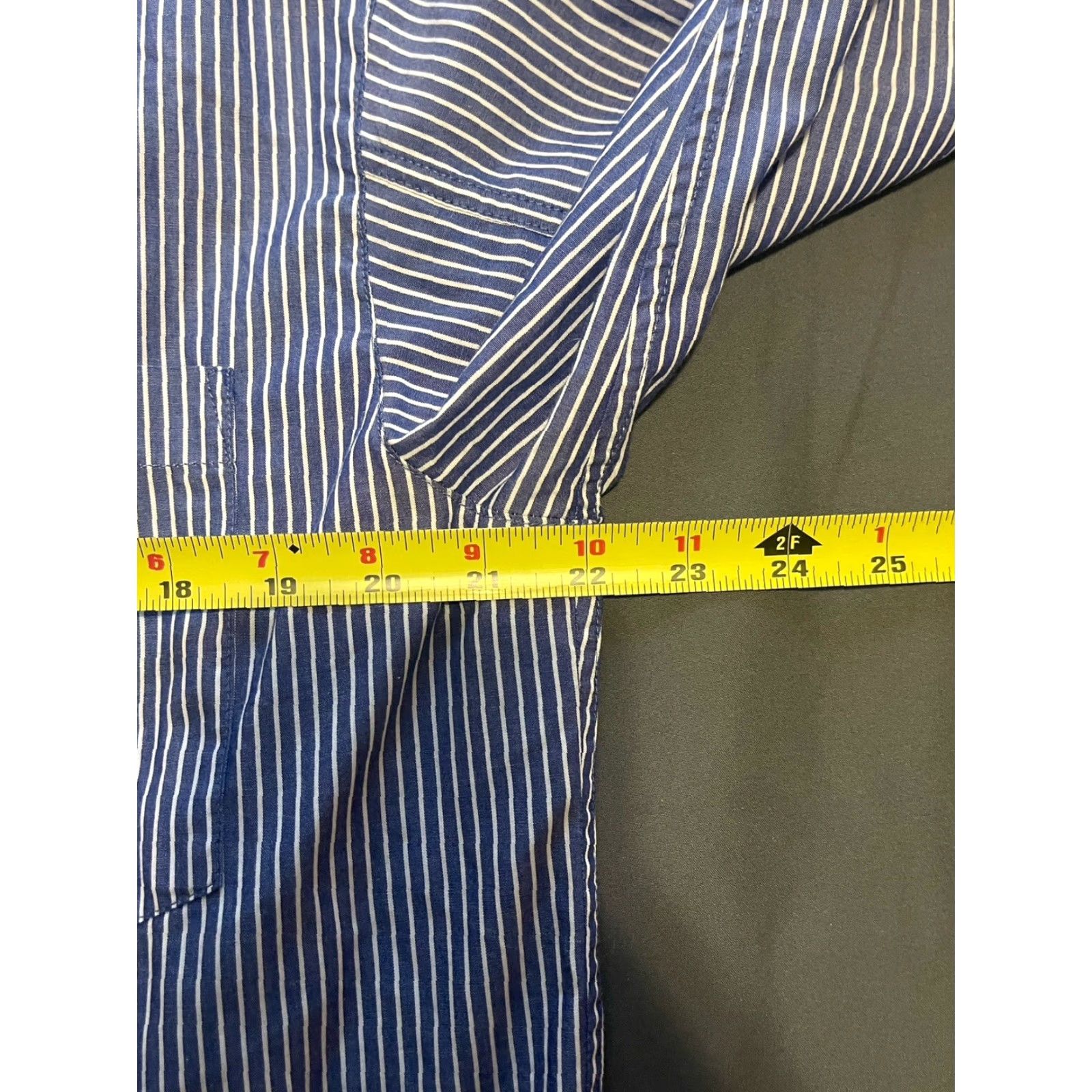 Veronica Beard VINTAGE Veronica Beard Women's Shirt Long Sleeve Casual Cotton Medium Blue White Pinstripes Spring Summer Women's Size M / US 6-8 / IT 42-44 - 3 Thumbnail