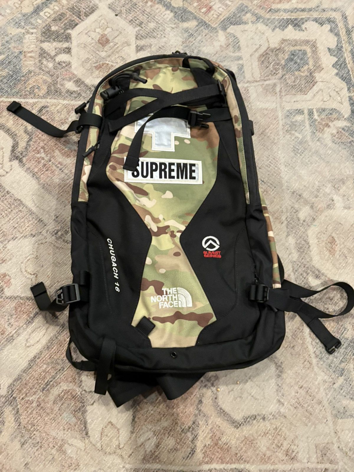 Supreme × The North Face The North Face x Supreme BERKELEY