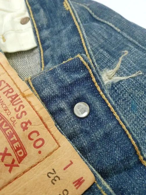 Levi's Vintage Levi's 501 Distressed Jeans 36x32 Size US 36 / EU 52 - 4 Thumbnail