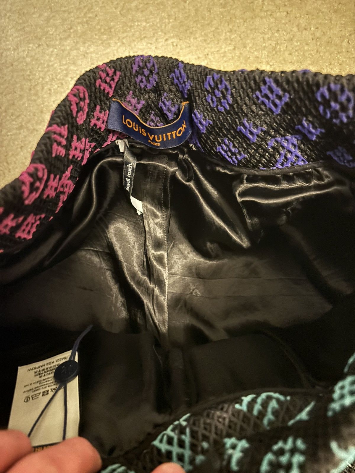Louis Vuitton Louis Vuitton LV Monogram Multicolor Mesh Rainbow Shorts Size US 42 / EU 58 - 6 Thumbnail