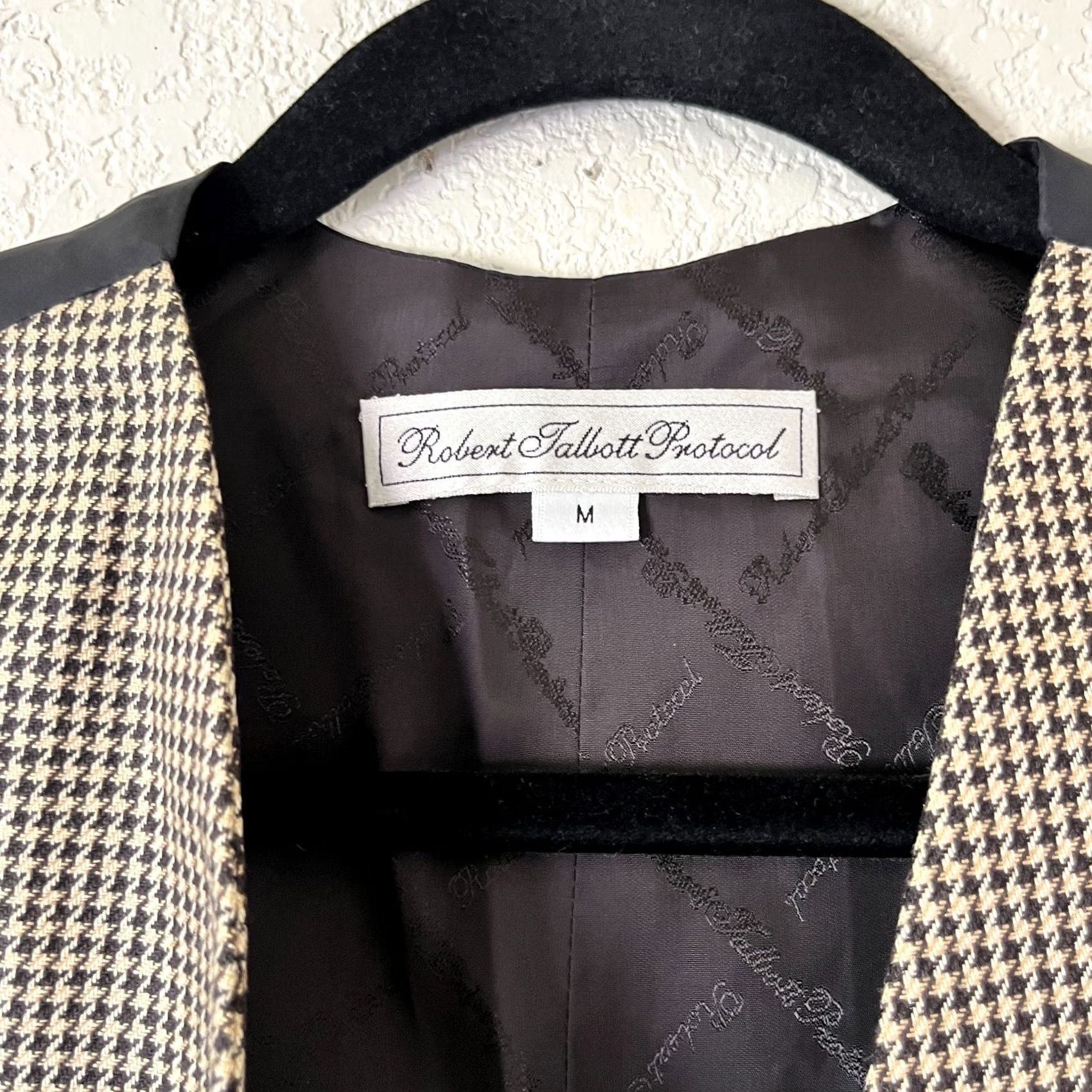 Robert Talbott Robert Talbott Protocol Men Vest Houndstooth V-Neck Brown/Black Medium Waistcoat Six-Button Notch Front Single-Breasted Formal Wedding Size US M / EU 48-50 / 2 - 3 Thumbnail