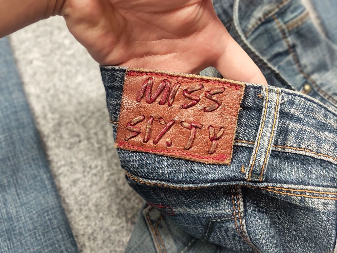 Miss Sixty Vintage Miss Sixty Y2K Style Eden Faded Denim Straight Jeans Size 31" - 16 Thumbnail
