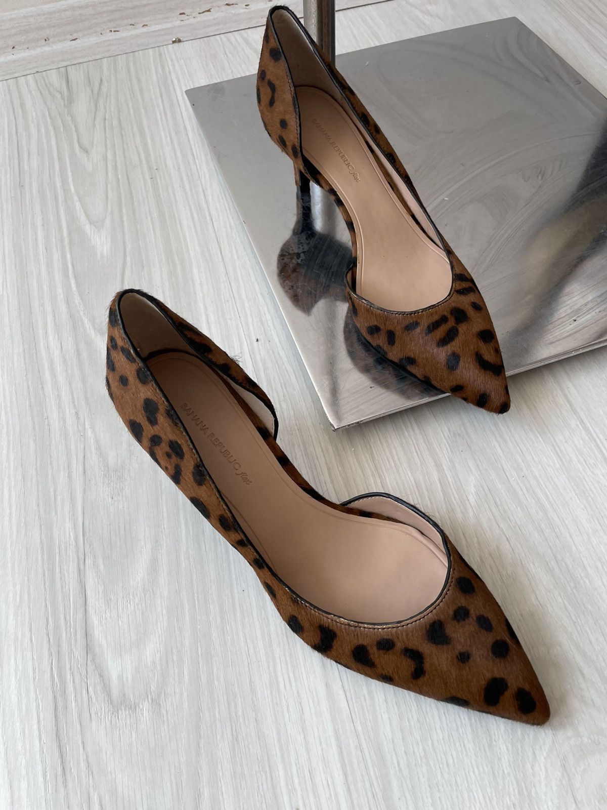 Banana Republic Banana Republic hair calf heels Size US 8.5 / IT 38.5 - 5 Thumbnail