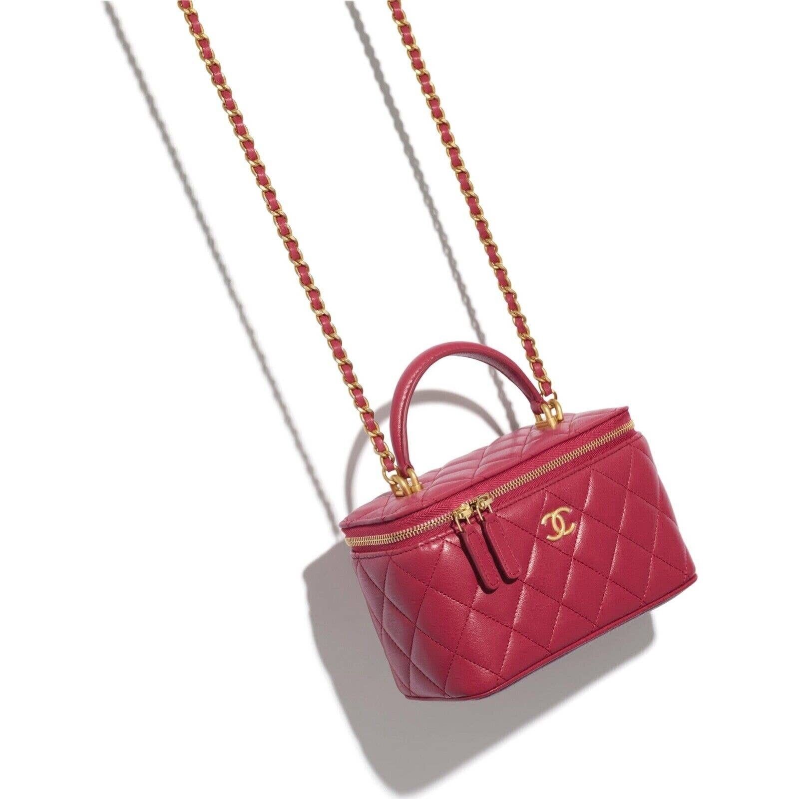 Chanel Chanel With Chain Top Handle Logo Shoulder Crossbody Bag Size ONE SIZE - 3 Thumbnail