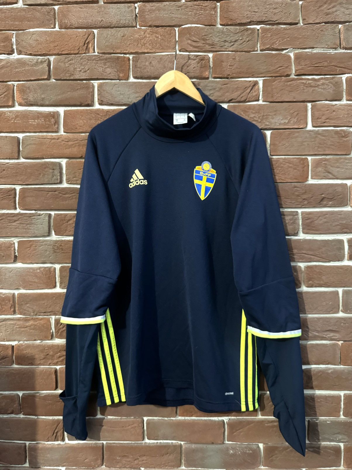 Adidas Rare 2015 Adidas Sweden Team L Navy Jersey Soccer Kit Long Size US L / EU 52-54 / 3 - 1 Thumbnail