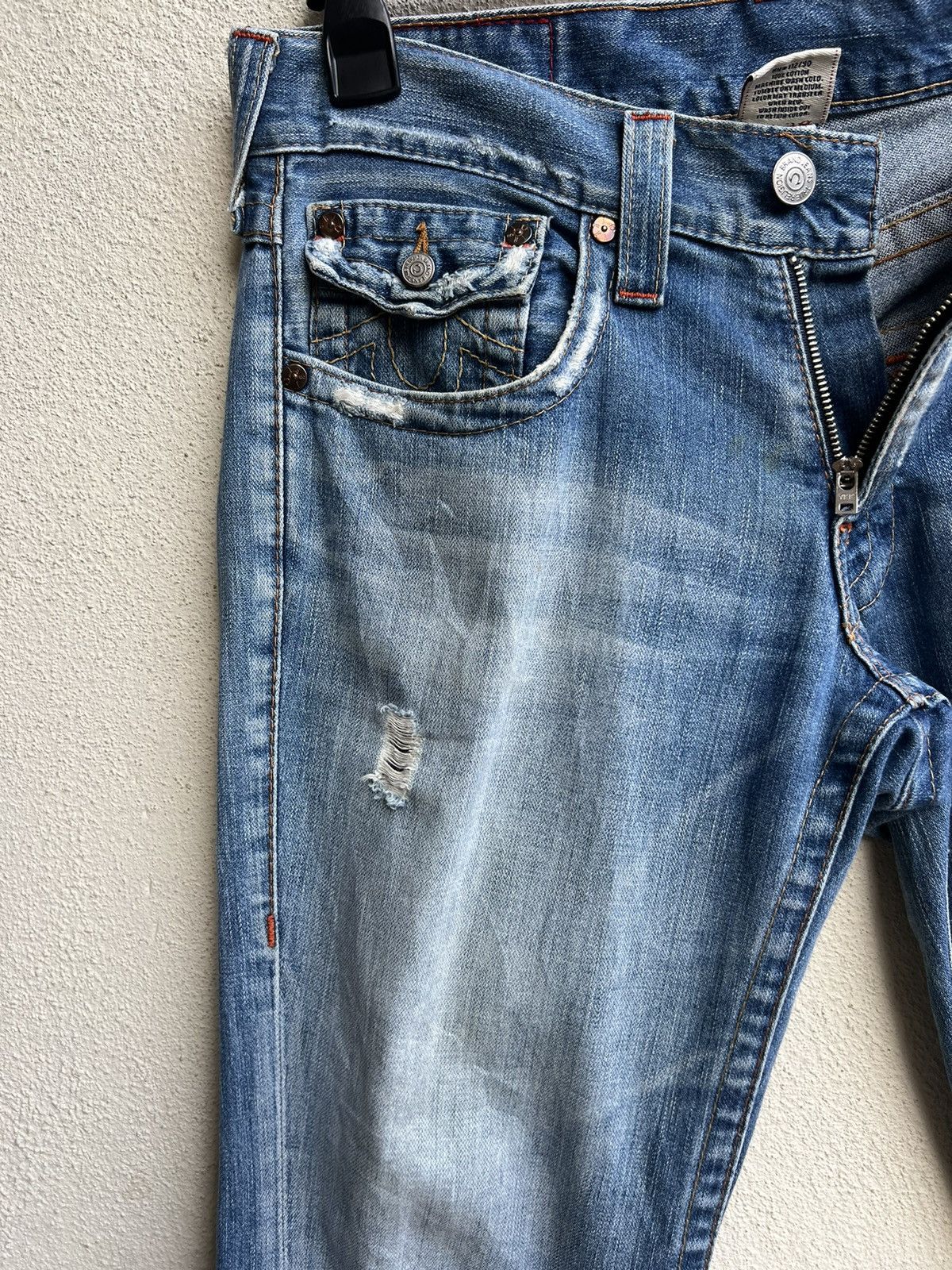 True Religion Vintage 00s TR Joey Distress Fade Mud Denim Flare Jeans Size US 32 / EU 48 - 8 Thumbnail