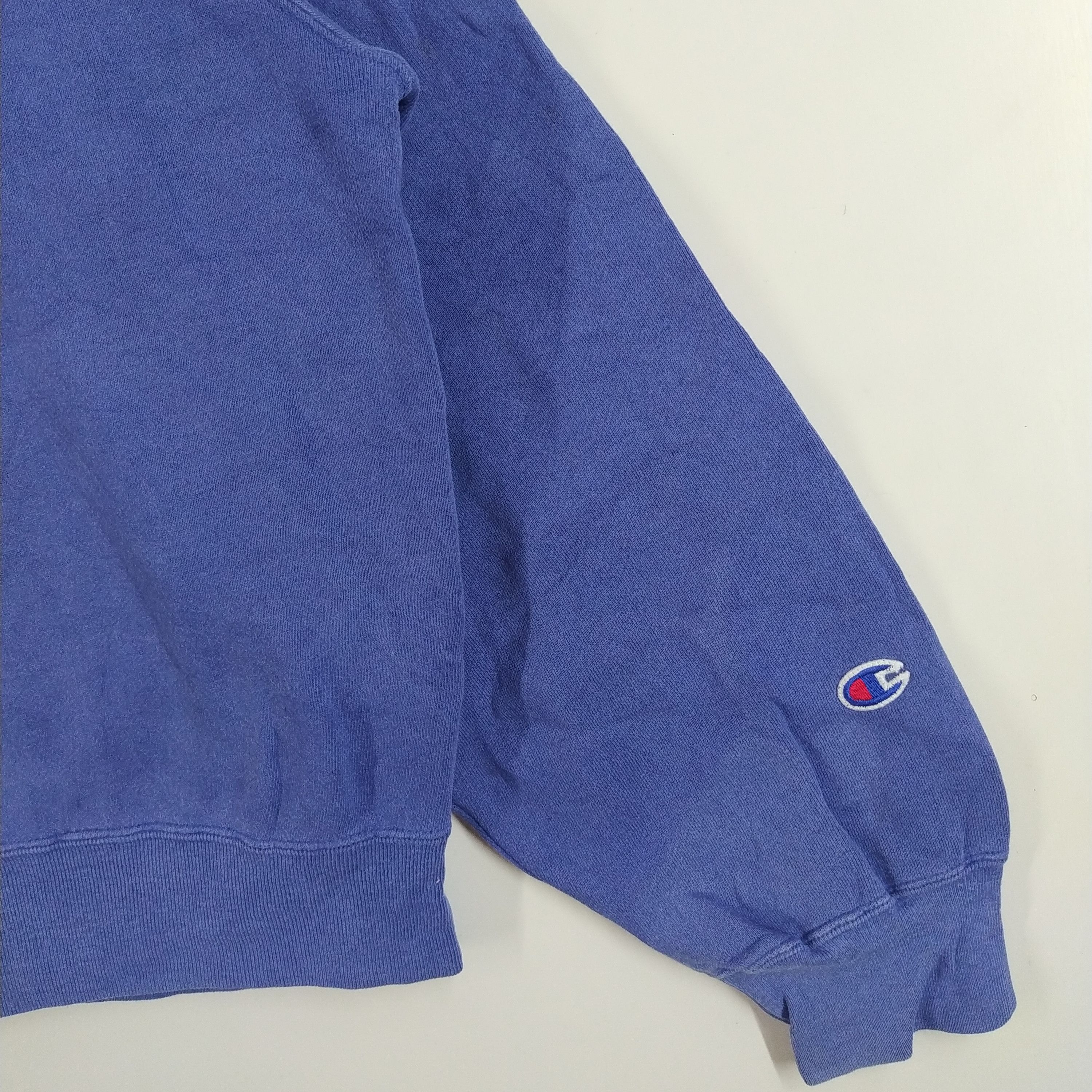 Champion × Vintage Vintage Champion Big Logo Crewneck Jumper Sun Faded Size US L / EU 52-54 / 3 - 3 Thumbnail