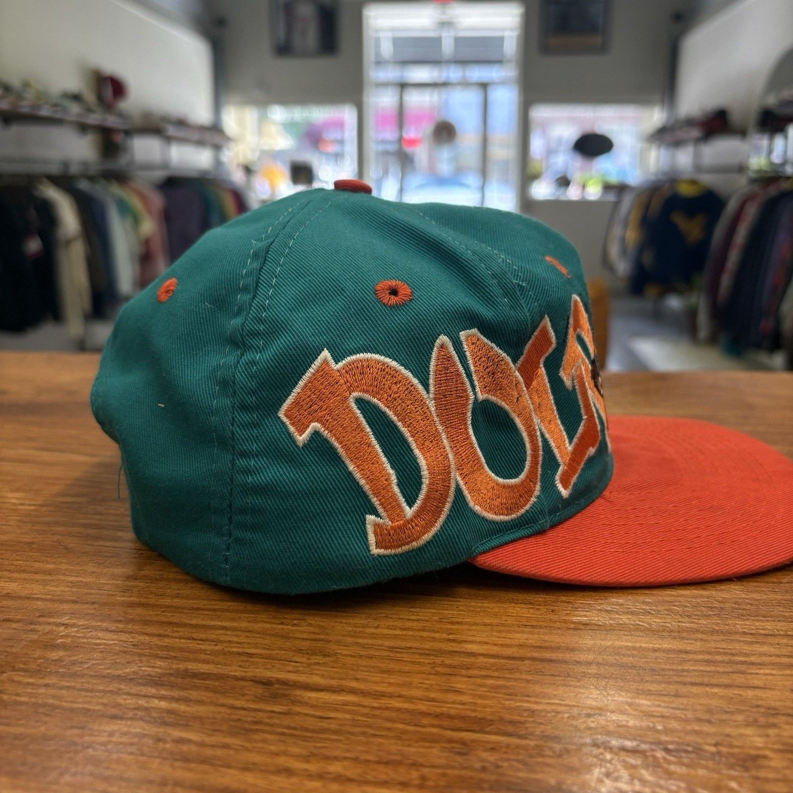 Logo 7 Vintage NFL Miami Dolphins X Taz Looney Toons Snap Back Hat Size ONE SIZE - 2 Thumbnail