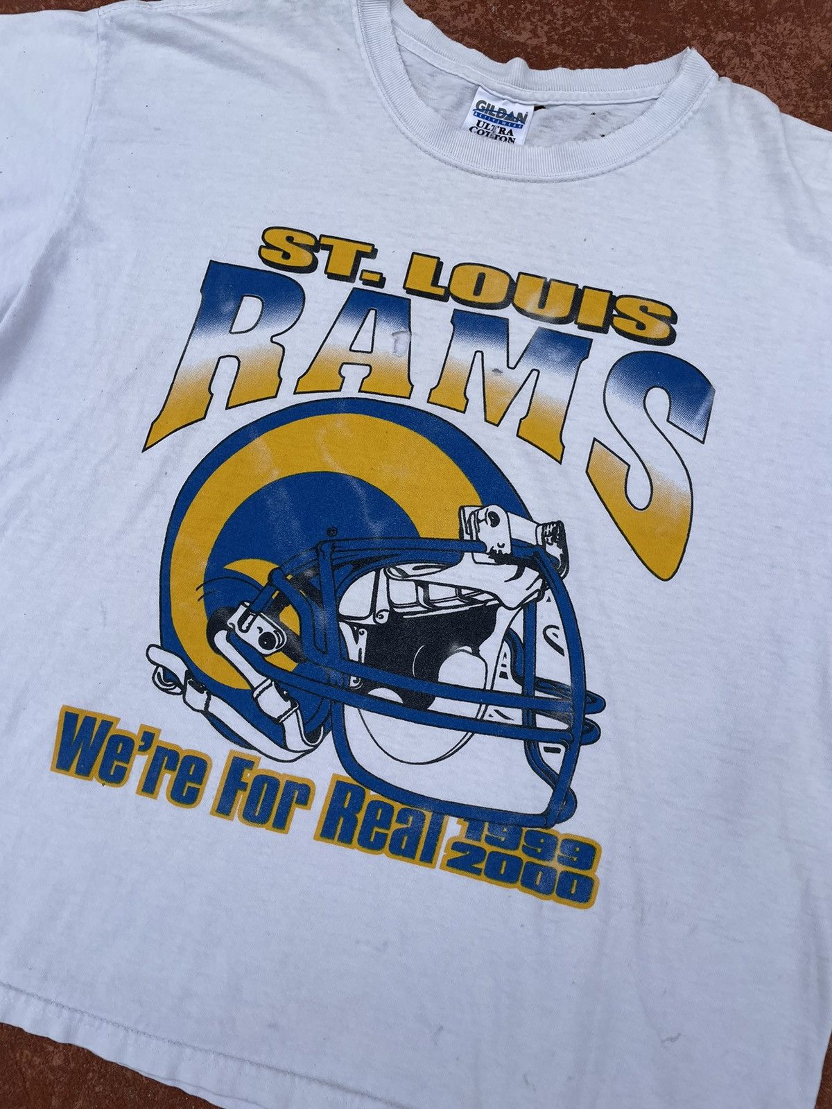 NFL Vintage 90s Faded Distressed St Louis Rams NFL Boxy Rap Tee Size US XL / EU 56 / 4 - 2 Thumbnail