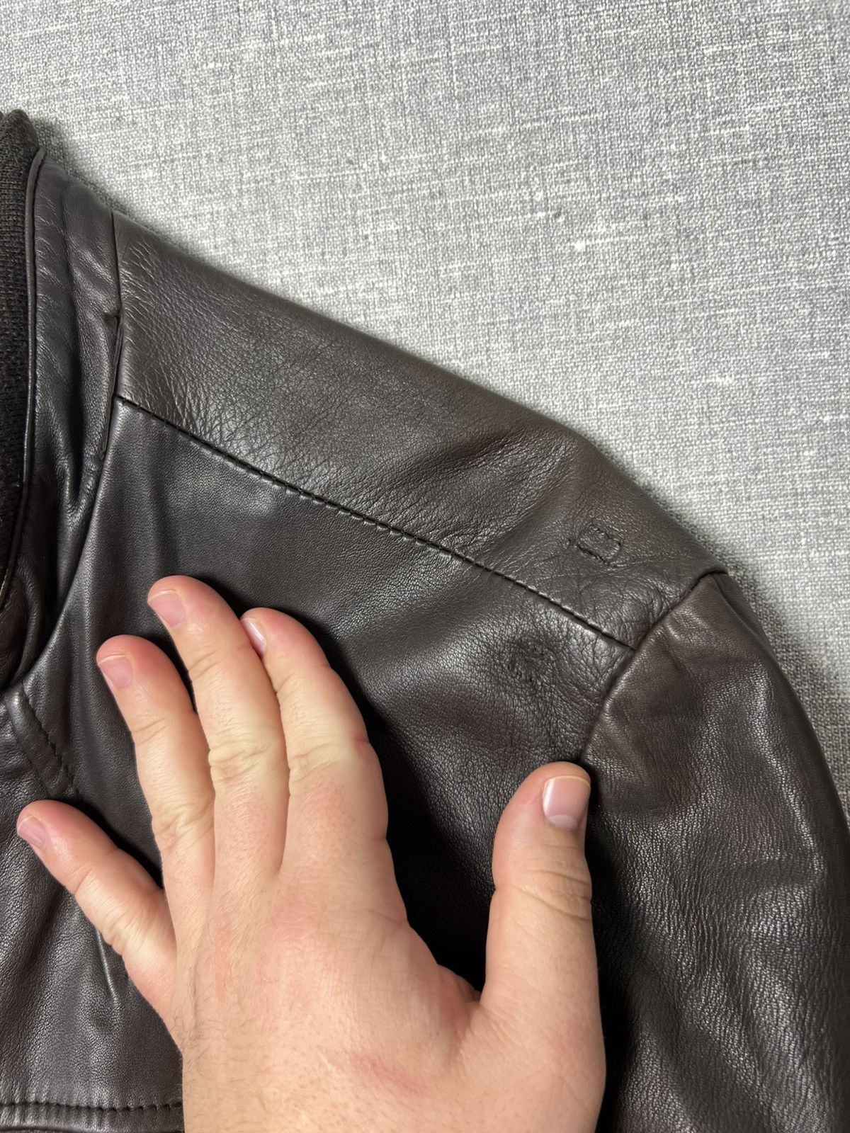 Allsaints Vintage AllSaints Leather Brown Bomber Jacket Men’s Size M Size US M / EU 48-50 / 2 - 13 Thumbnail