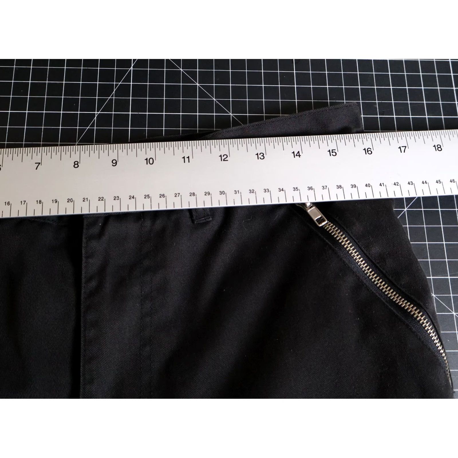 Vintage VINTAGE Transnine Cargo Pants Men's 32 x 30 Black Cotton Blend Baggy Fit Cargo Pocket Straight VTG Grunge Retro 90s Mens Size US 32 / EU 48 - 5 Thumbnail