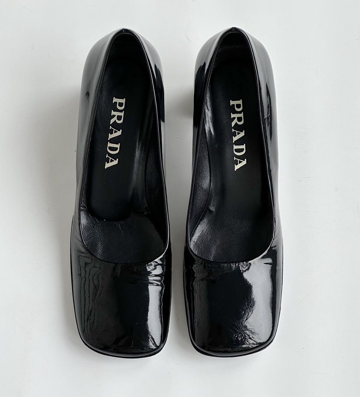 【ドーナッツ】SS1999 PRADA Squaqe Toe Heels ドーナッツ様 専用】SS1999 PRADA Squaqe Toe Heels - メルカリ