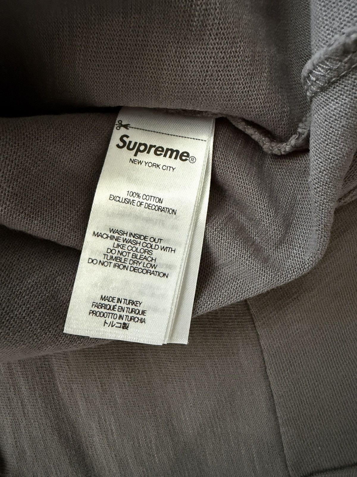 Supreme Supreme Rhinestone T-Shirt Size US L / EU 52-54 / 3 - 4 Thumbnail