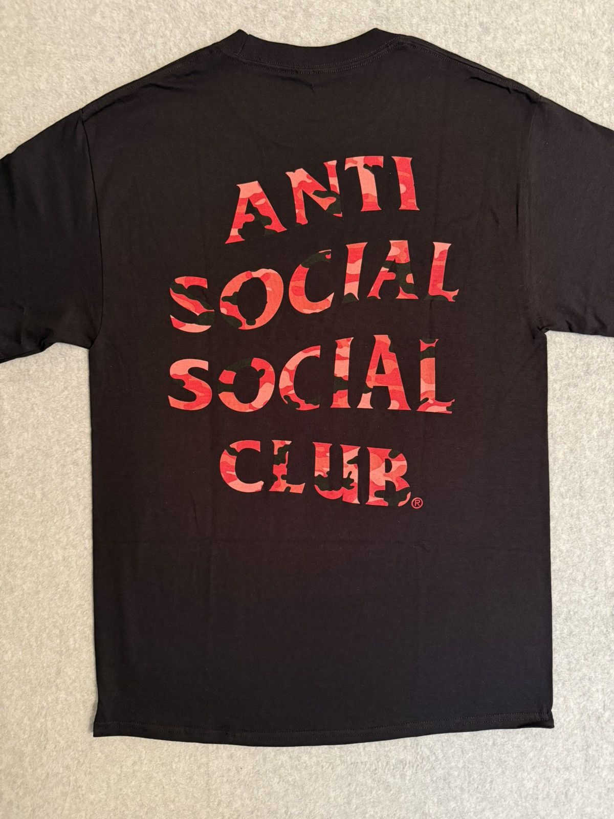 Anti Social Social Club Anti Social Social Club Wild Life Red Camo T-Shirt Size US M / EU 48-50 / 2 - 1 Thumbnail