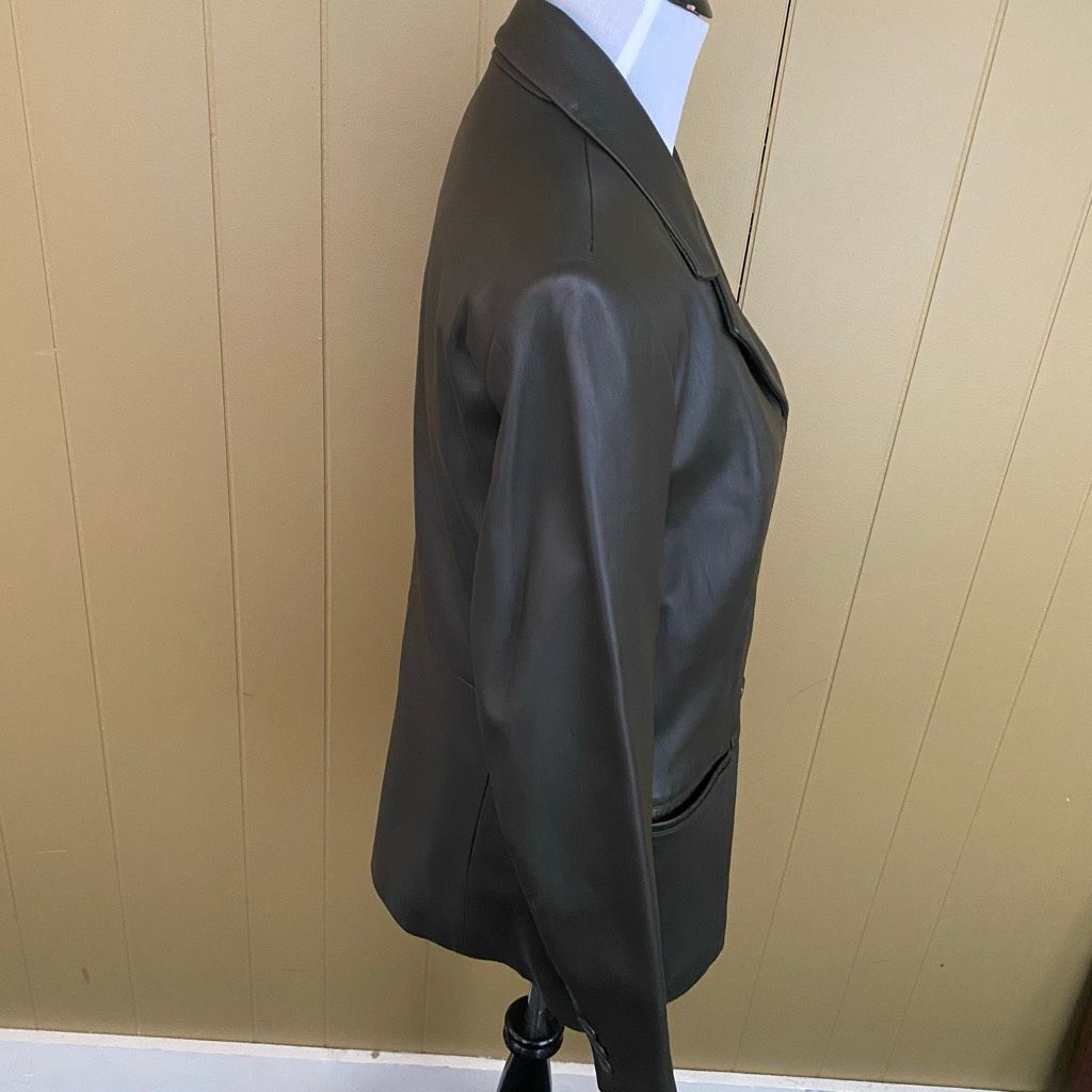 Preston & York Preston & York women M 3 button grey leather jacket w/orange satin lining Size M / US 6-8 / IT 42-44 - 4 Thumbnail
