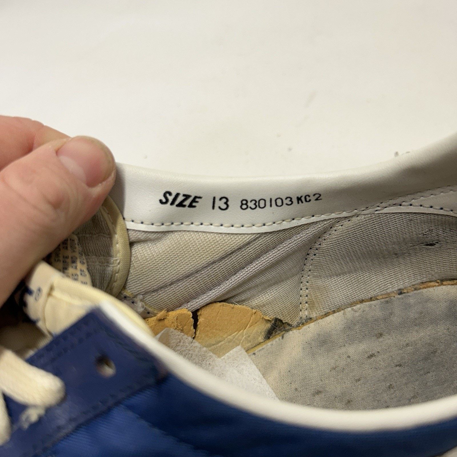 Nike Vintage Nike Oceania “Navy White” Made in Korea Size US 13 / EU 46 - 8 Thumbnail