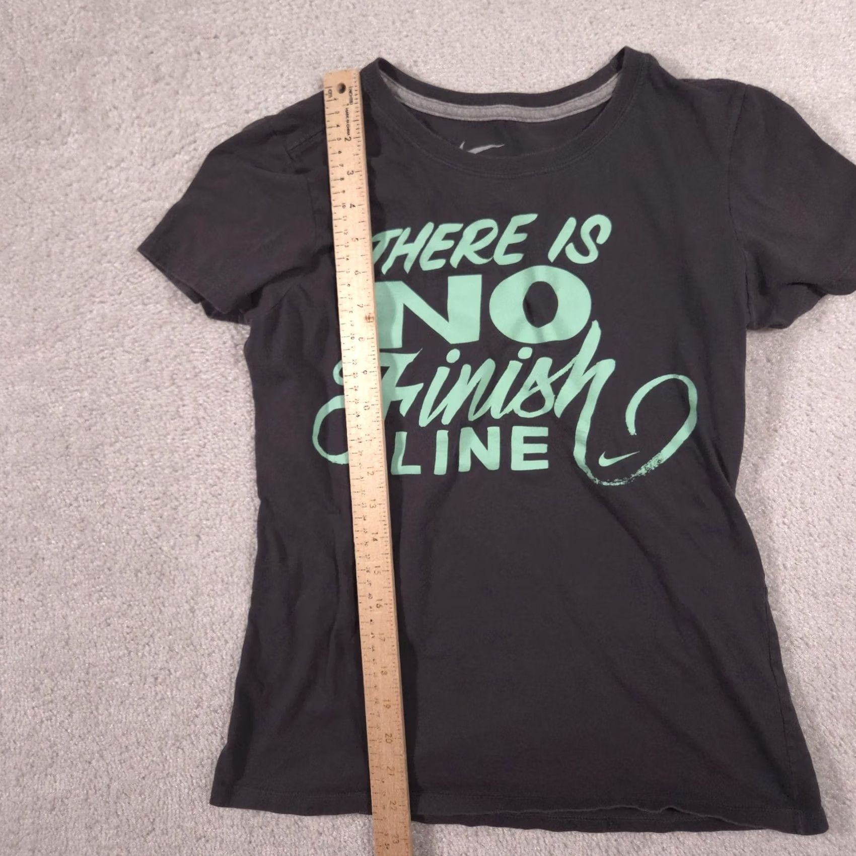 Nike Nike Shirt Womens M Black There Is No Finish Line Crew Neck Graphic Tee Top Size M / US 6-8 / IT 42-44 - 6 Thumbnail