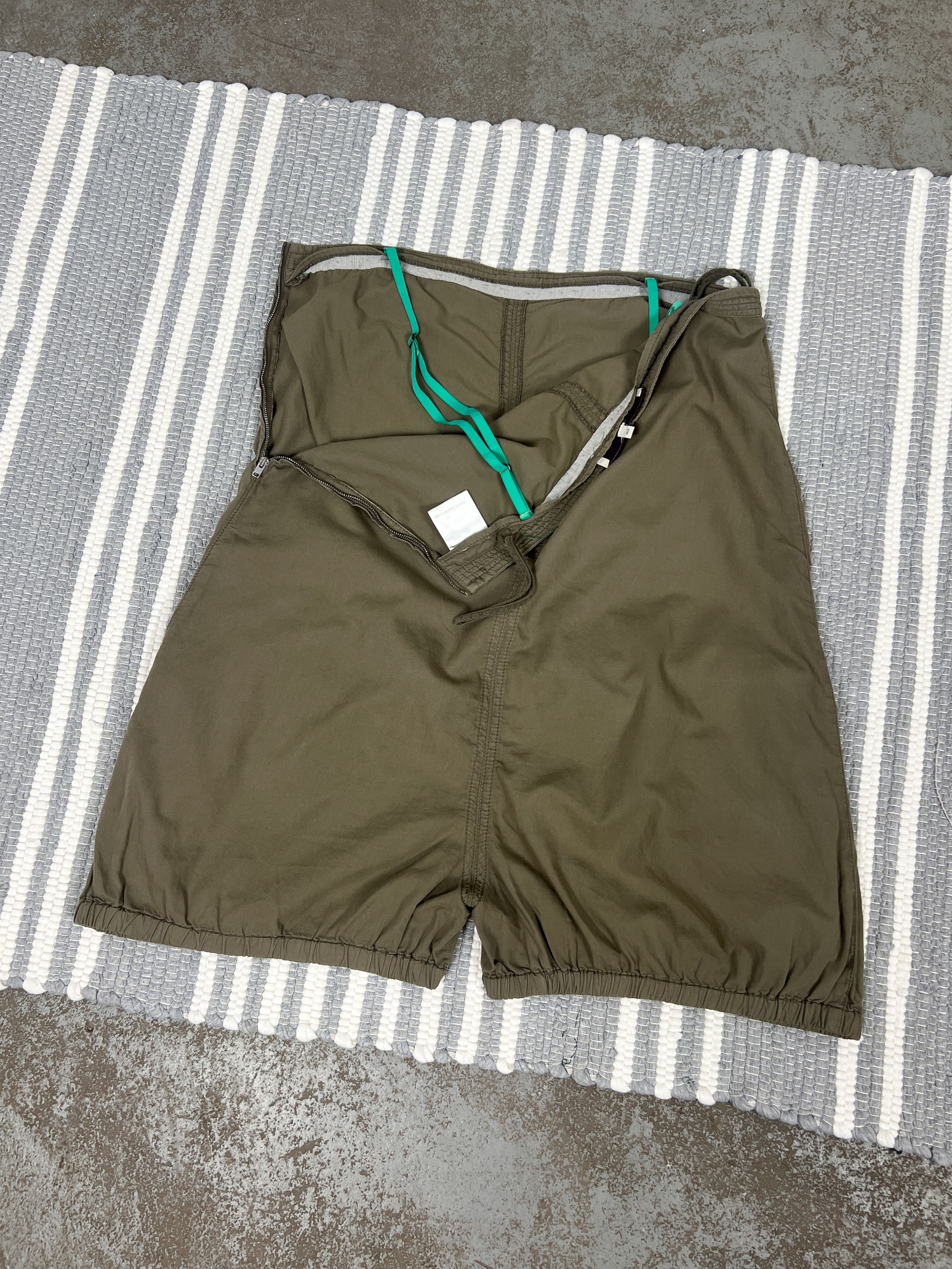 Stella McCartney Stella McCartney Shorts Size 27" / US 4 / IT 40 - 2 Thumbnail