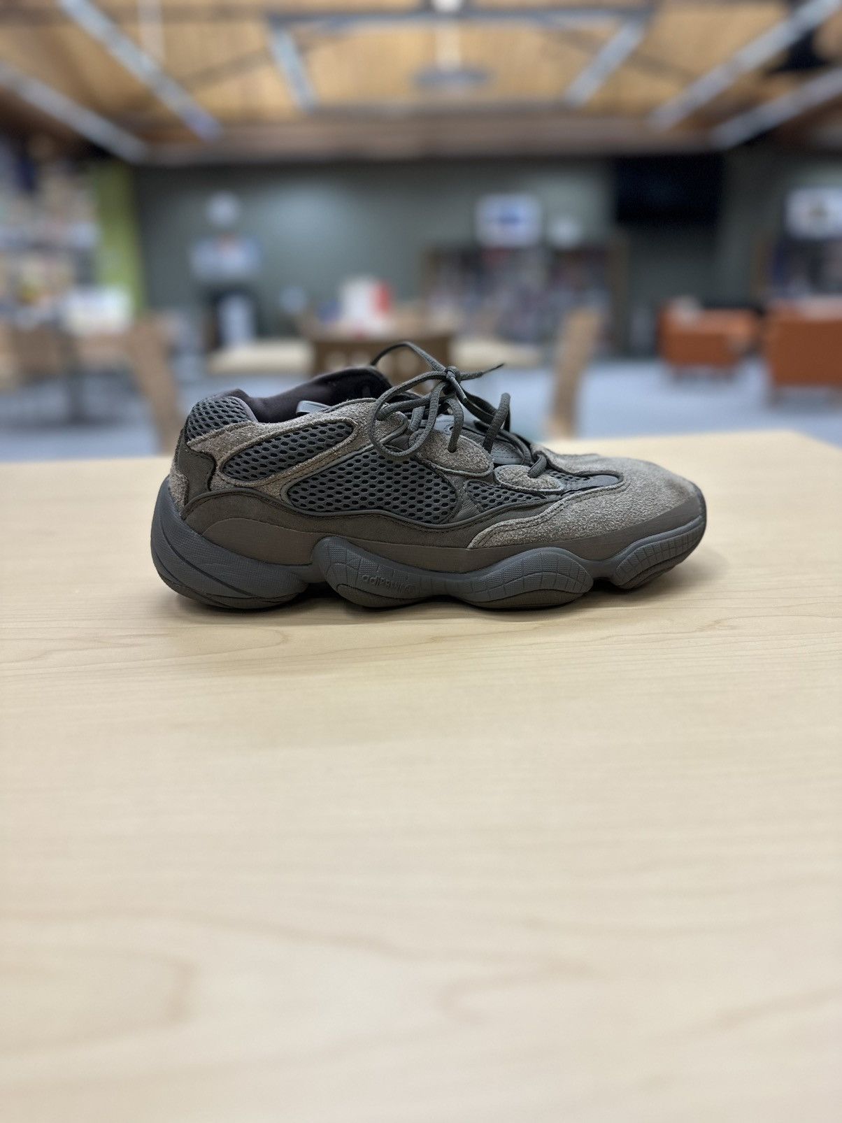 Yeezy Adidas Yeezy 500 “Brown Clay” Size US 10 / EU 43 - 4 Thumbnail