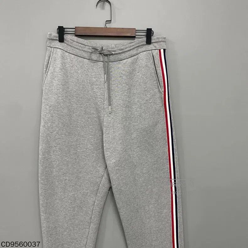 Thom Browne Thom Browne size 3 Side Stripe Trousers Size US 28 / EU 44 - 3 Thumbnail