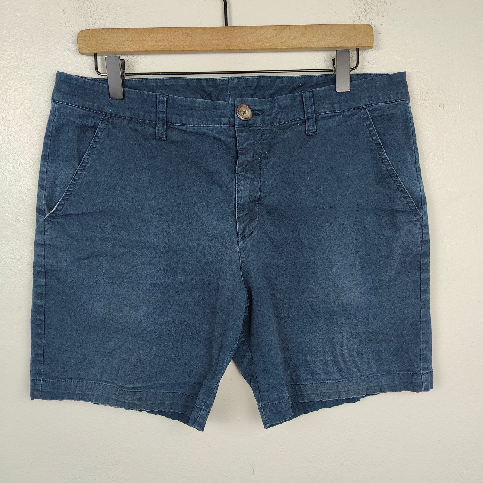 Chubbies Chubbies Chino Shorts Mens 35 Navy Blue Cotton 7" Size US 35 - 1 Thumbnail