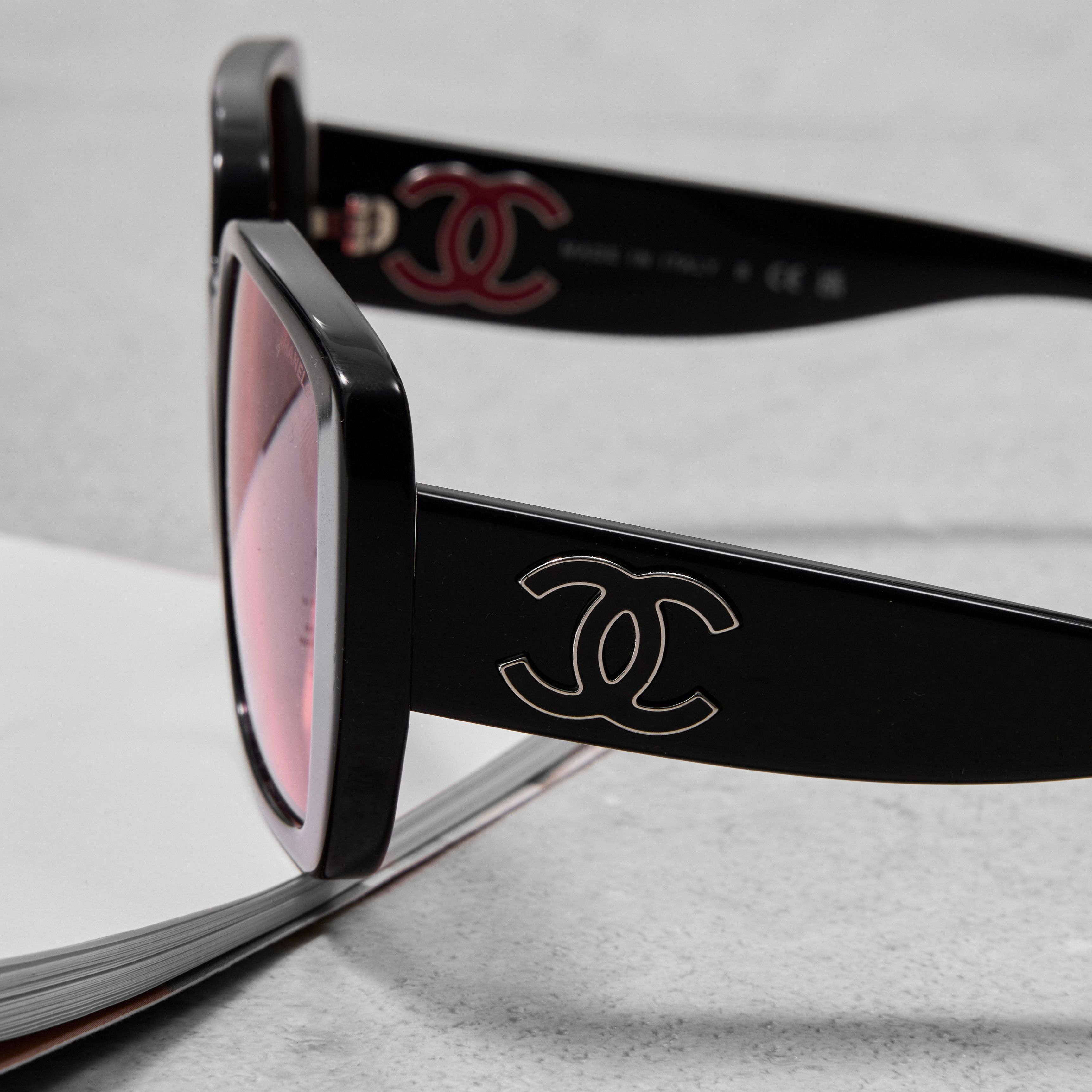 Chanel CHANEL 0CH5541 1231/D7 Sunglasses Size ONE SIZE - 4 Thumbnail