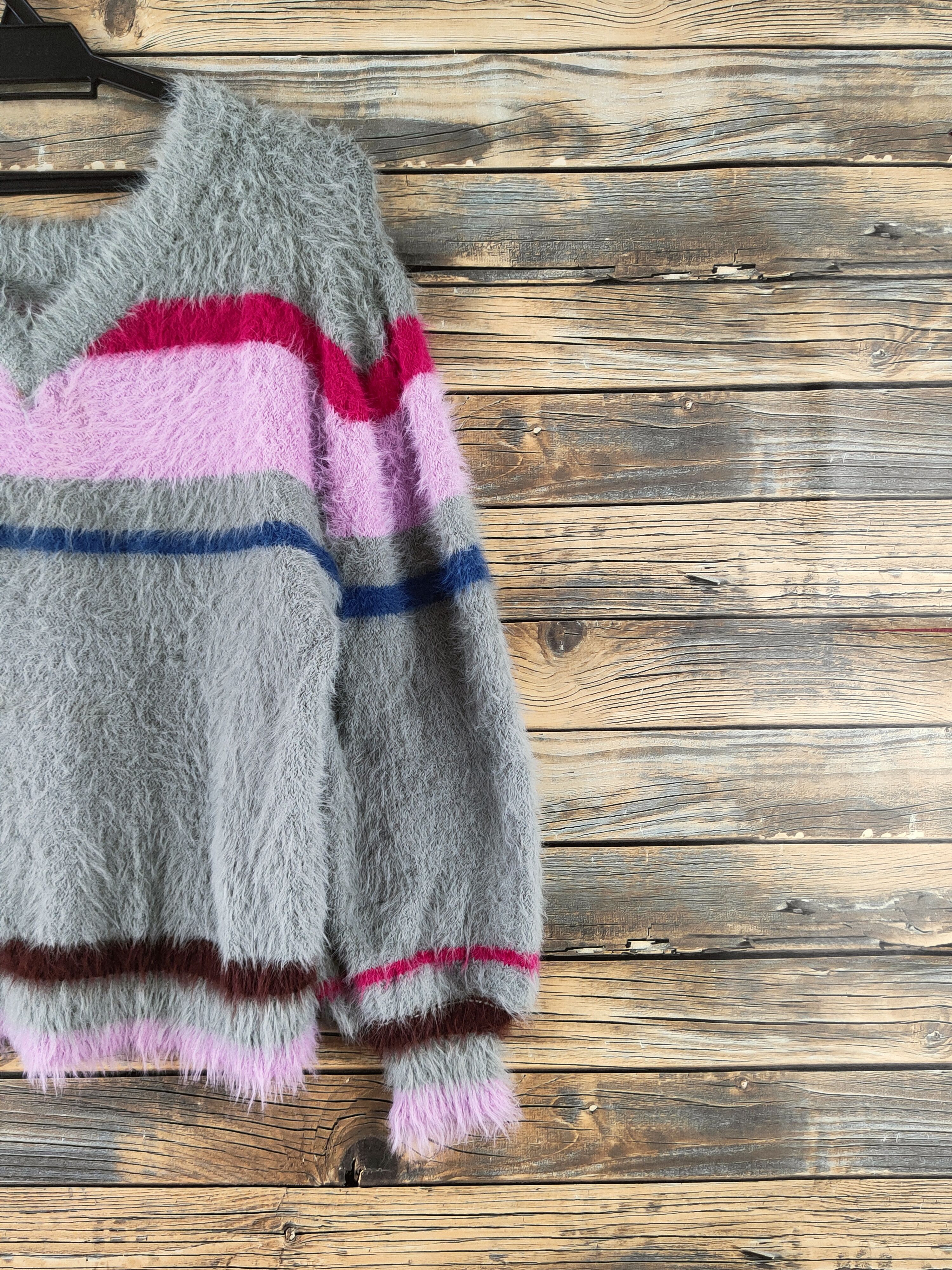 Japanese Brand DL Muse muse Gray Fur Mohair shaggy Knitwear #46-989 Size M / US 6-8 / IT 42-44 - 5 Thumbnail