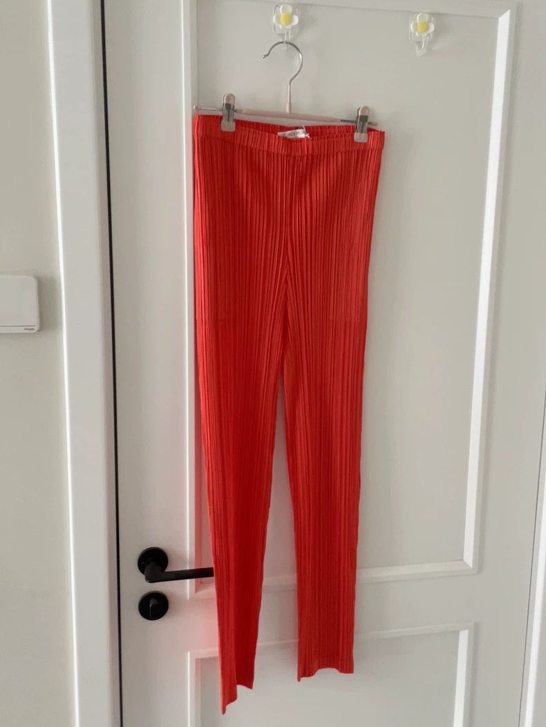 Issey Miyake Issey Miyake size:4 Orange pleated pants Size 30" / US 8 / IT 44 - 1 Thumbnail