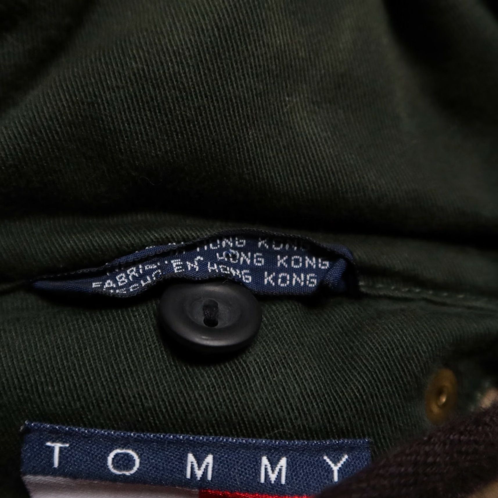 Tommy Hilfiger VINTAGE Tommy Hilfiger Outdoors Jacket Mens Large Brown 90s Ranger Division 82nd Hunting Size US L / EU 52-54 / 3 - 7 Thumbnail