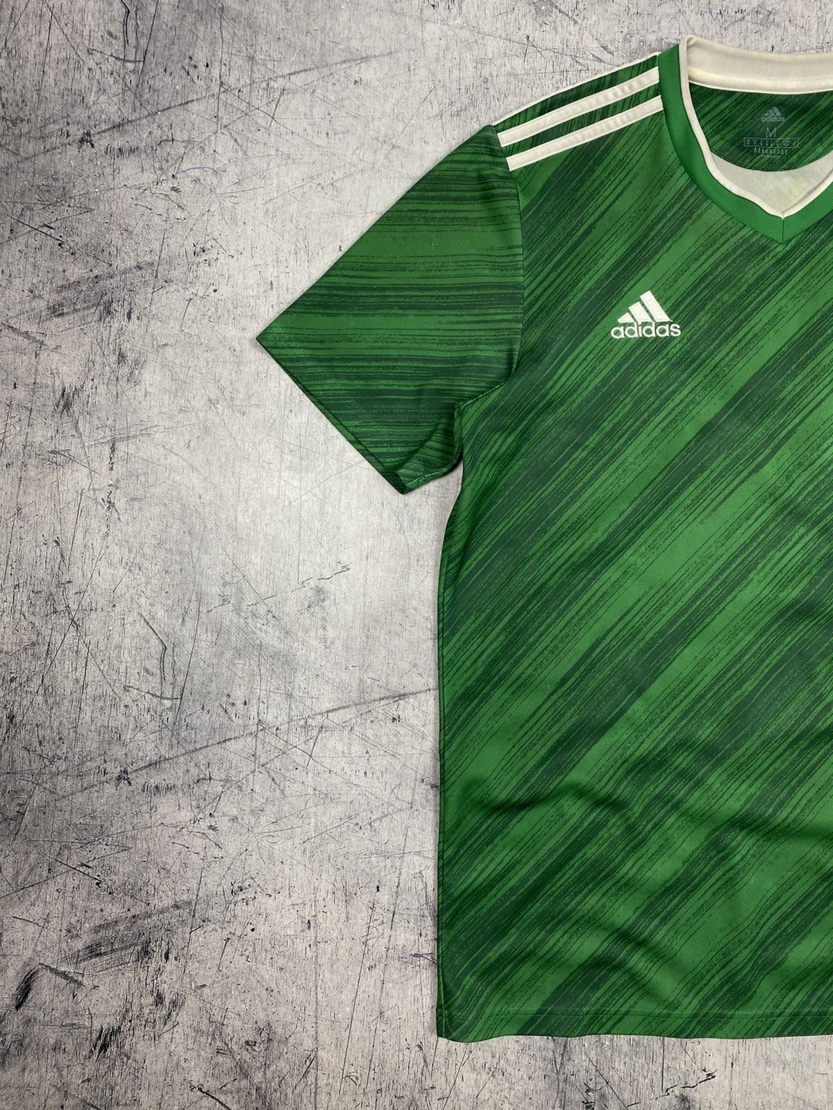 Adidas Adidas Northern Ireland 2020-22 Home Football Shirt Jersey Size US M / EU 48-50 / 2 - 3 Thumbnail