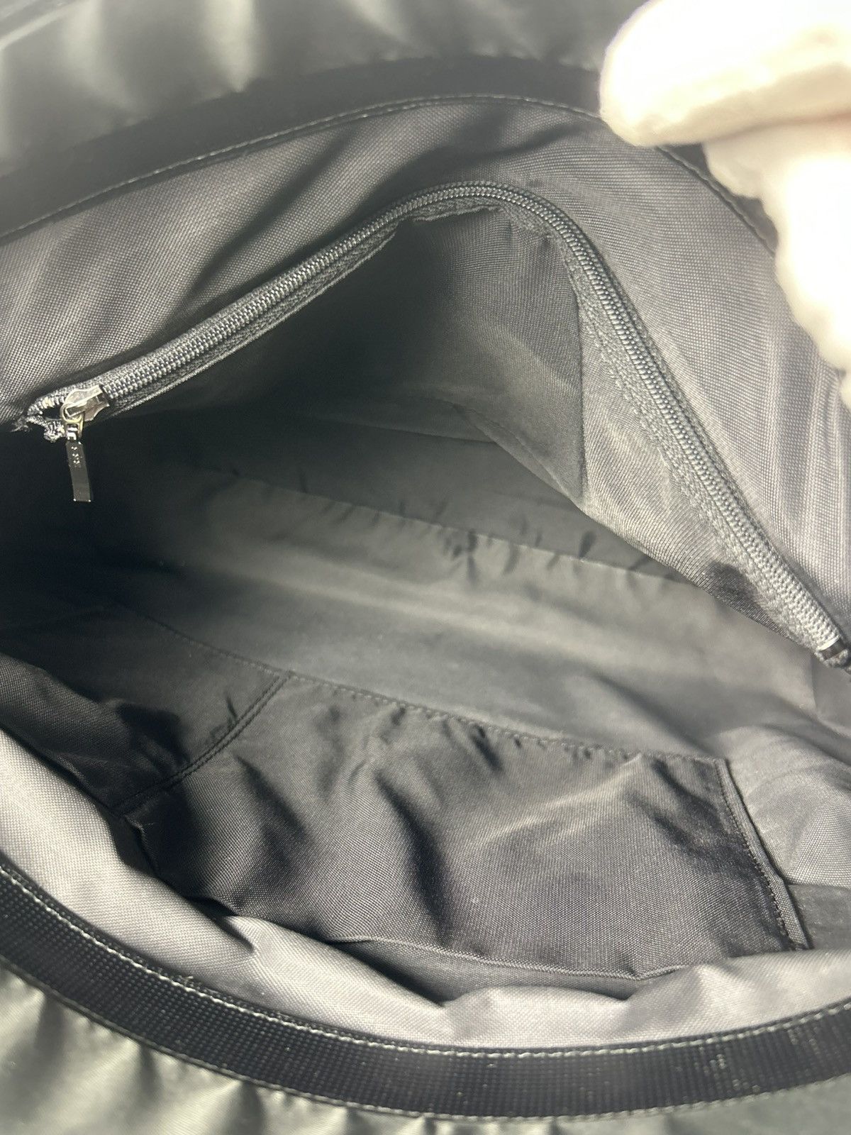 Givenchy Givenchy Leather Shoulder Bag Size ONE SIZE - 5 Thumbnail