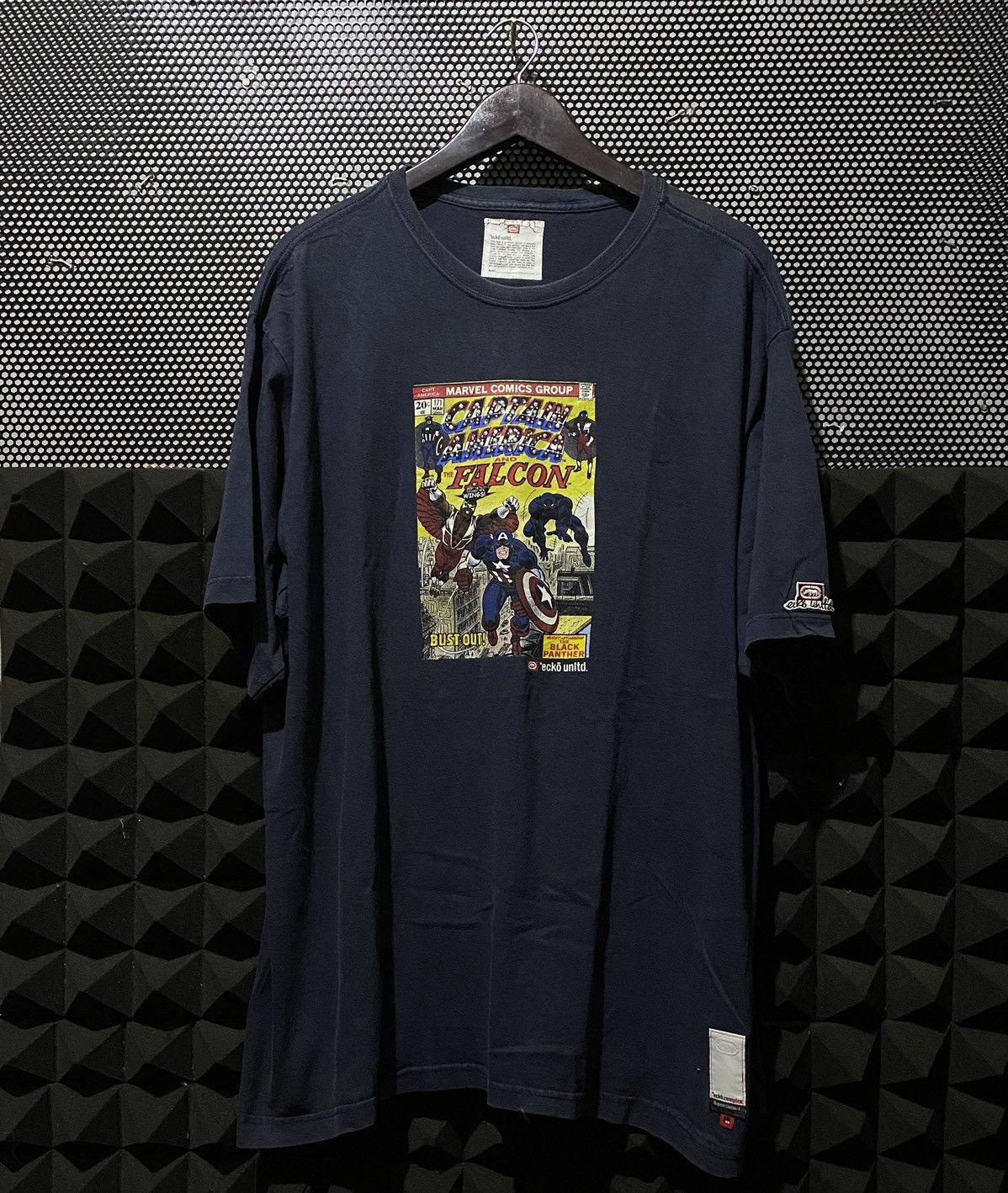 Ecko Unltd. × Marvel Comics × Vintage Tee Shirt Caps 171 Marvel Comics Captain America Falcon Ecko Size US XL / EU 56 / 4 - 1 Thumbnail