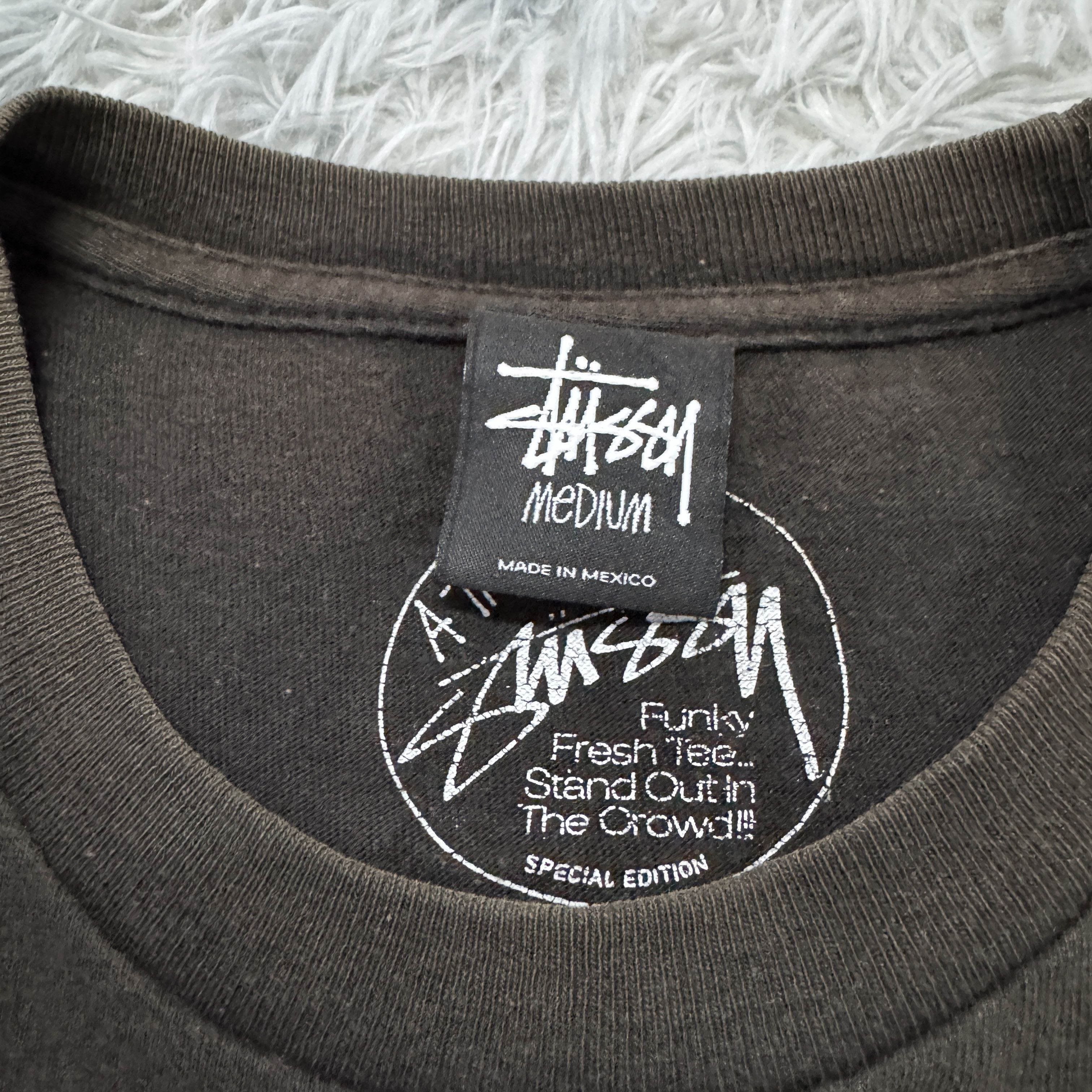 Stussy Vintage 90s Stussy Ruft 8 Bikini Riot Sunfaded Tshirt Size US M / EU 48-50 / 2 - 10 Thumbnail