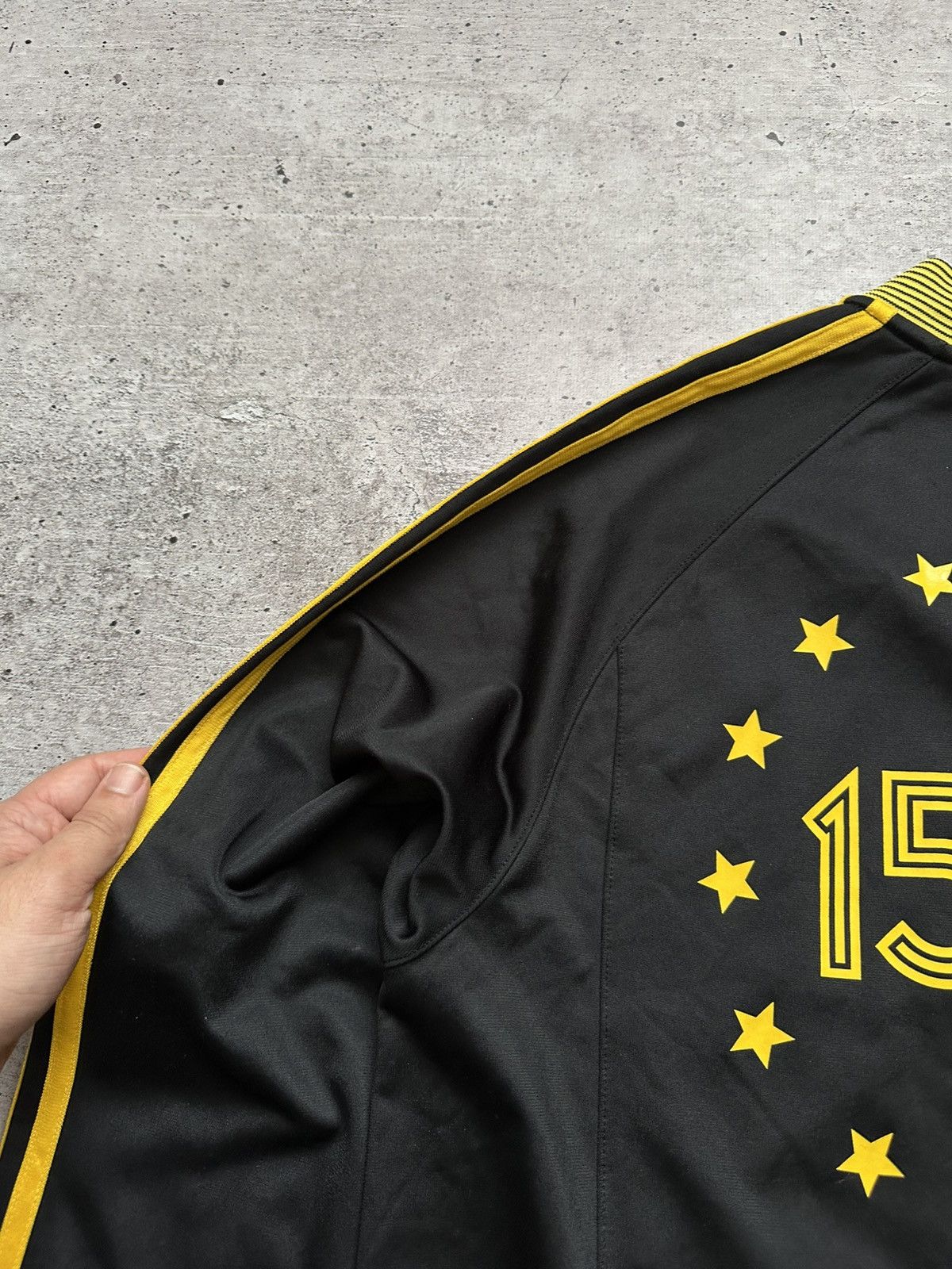 Adidas Adidas LA Lakers 15 Time NBA World Champions Track Jacket Size US M / EU 48-50 / 2 - 17 Thumbnail