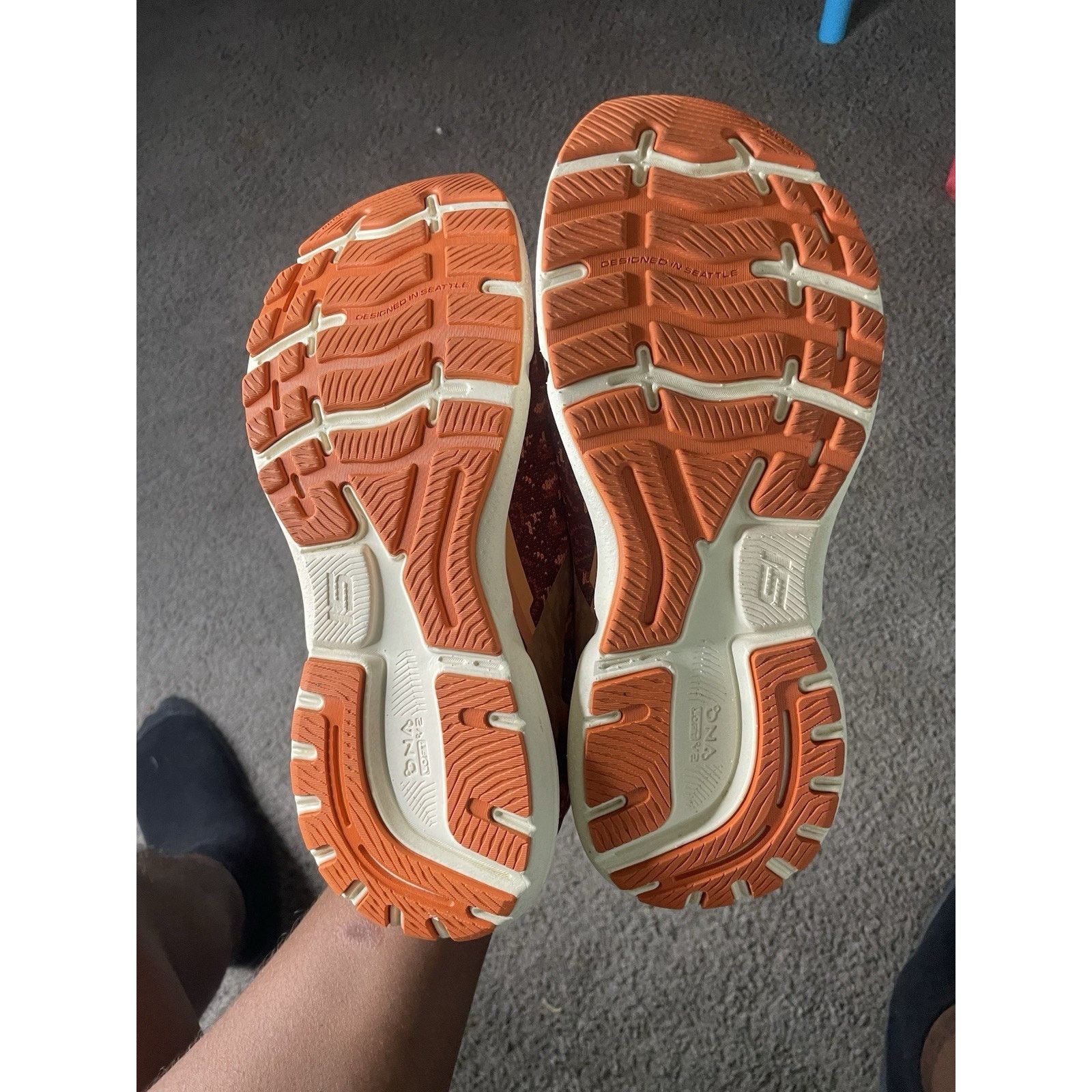 Brooks Size 9.5- Brooks GHOST 15 Trot Happy Thanksgiving Shoes Size US 8.5 / EU 41-42 - 5 Thumbnail