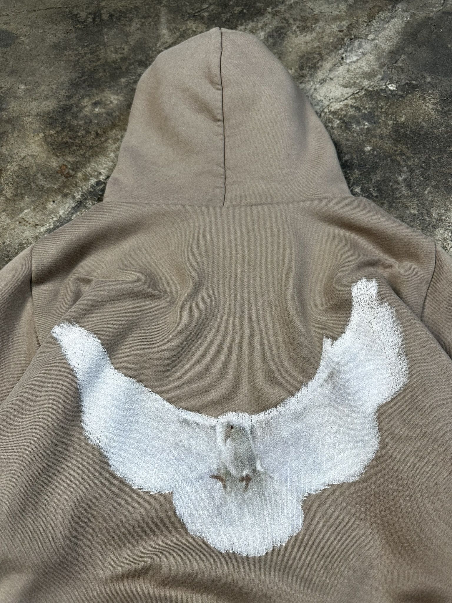 Gap × Yeezy Yeezy x GAP Shrunken Pigeon Hoodie Size US L / EU 52-54 / 3 - 2 Thumbnail