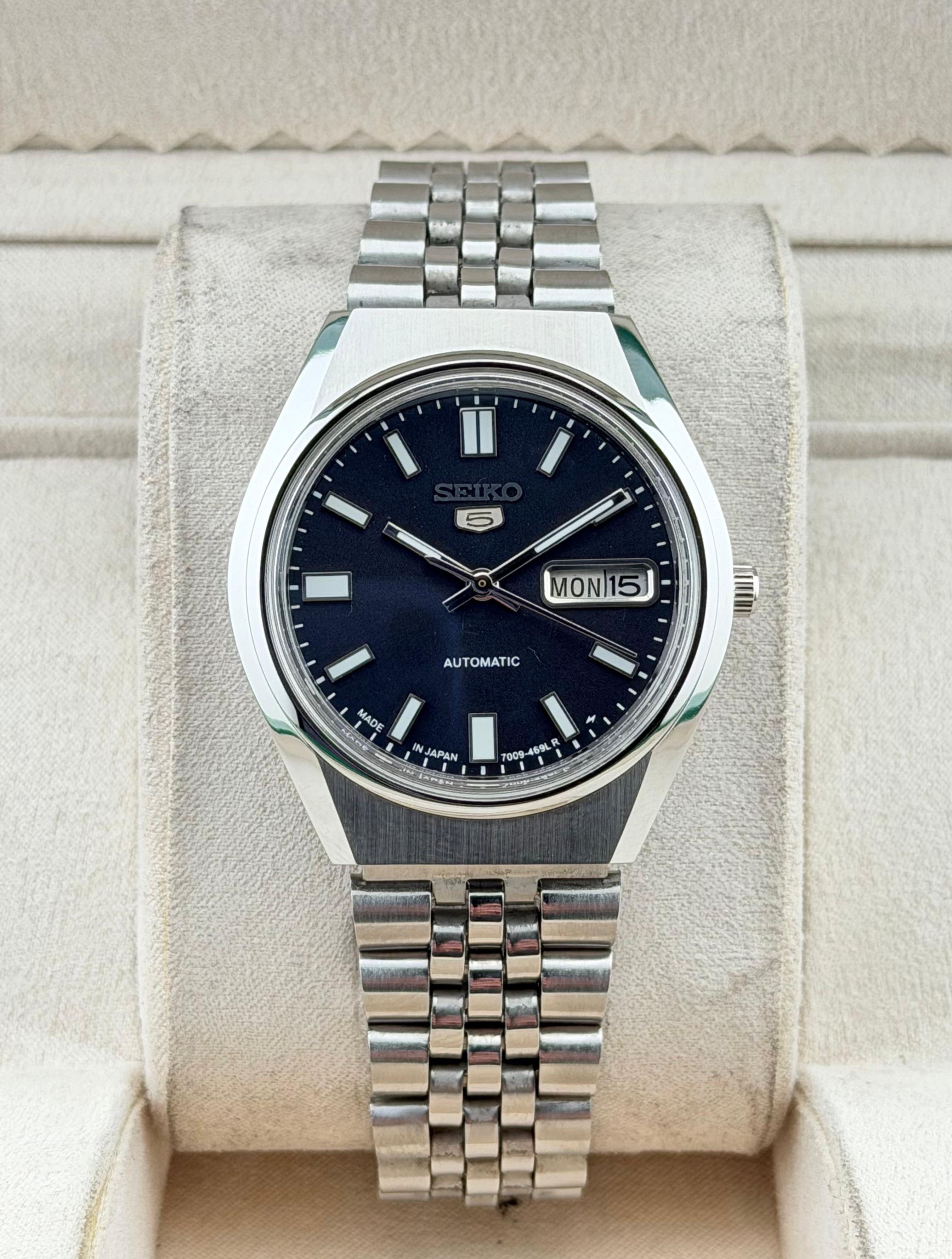Seiko Elegant Men's Wrist Automatic Watch Size 36 - 2 Thumbnail