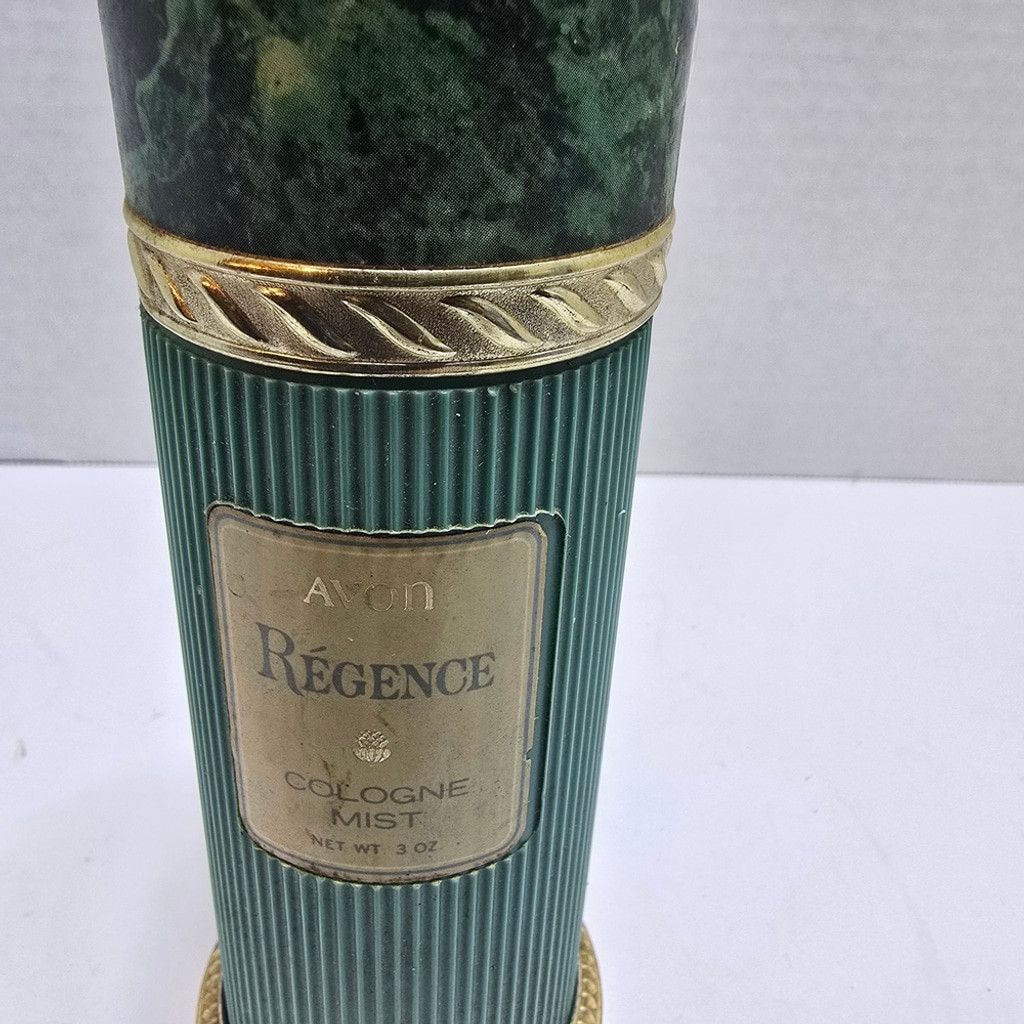 The Unbranded Brand Avon Green and Gold Régence Cologne Mist Bottle 1960s Size ONE SIZE - 2 Thumbnail