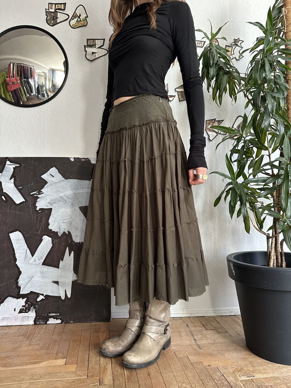 Seditionaries Vintage Boho Fairy Goblin Core Ruffle Khaki Skirt 00s Size 27" / US 4 / IT 40 - 7 Thumbnail