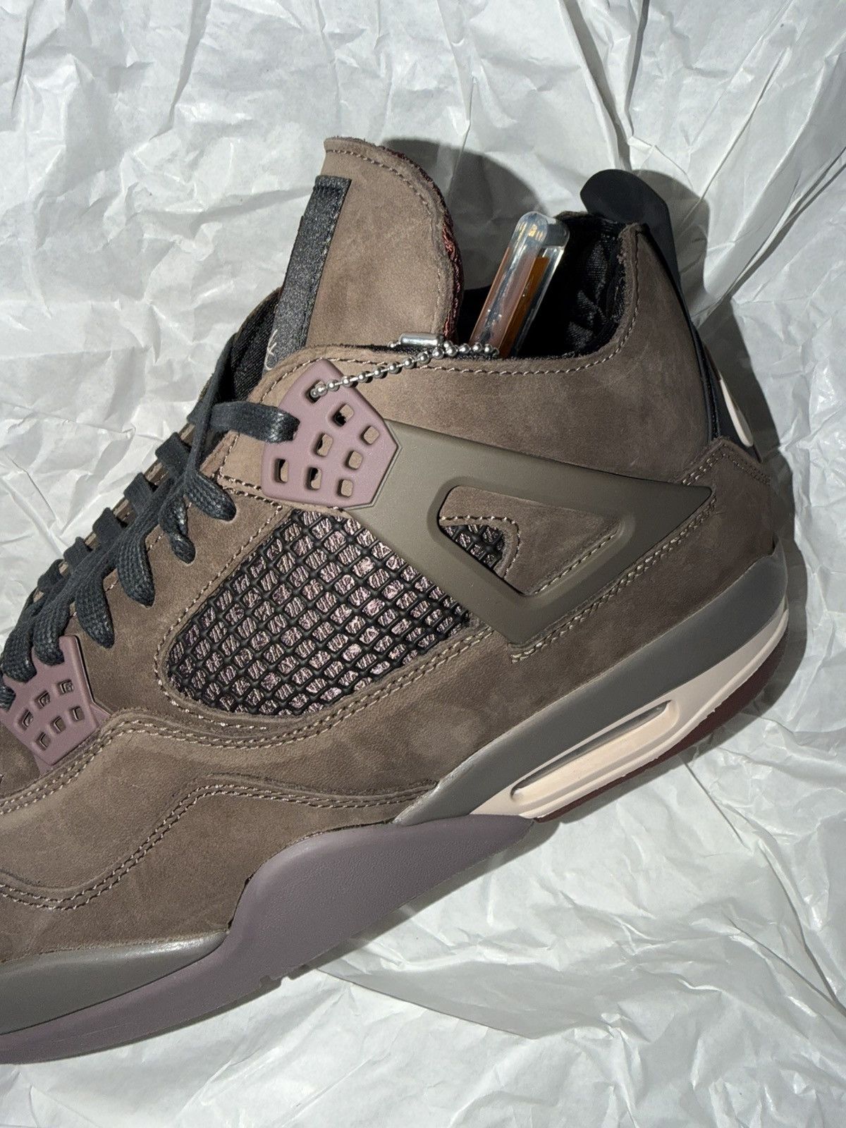 Jordan Brand A Ma Maniére x Air Jordan 4 Retro – Dark Mocha (Size 11) Size US 11 / EU 44 - 1 Thumbnail