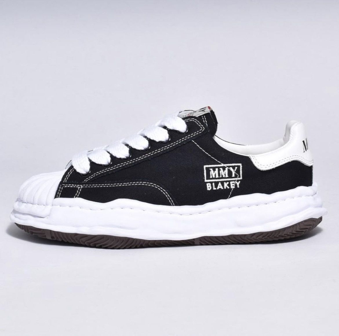 Maison MIHARA YASUHIRO MIHARA YASUHIRO shoes blakey original sole canvas Low-Top 42 Size US 9 / EU 42 - 1 Thumbnail