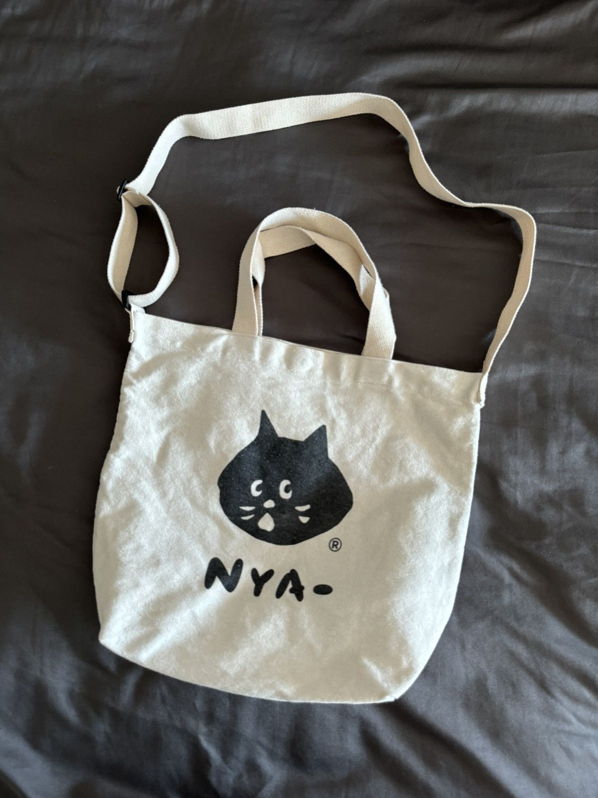Issey Miyake × Ne-Net Ne-Net Cat face Crossbody bag by issey miyake Size ONE SIZE - 3 Thumbnail