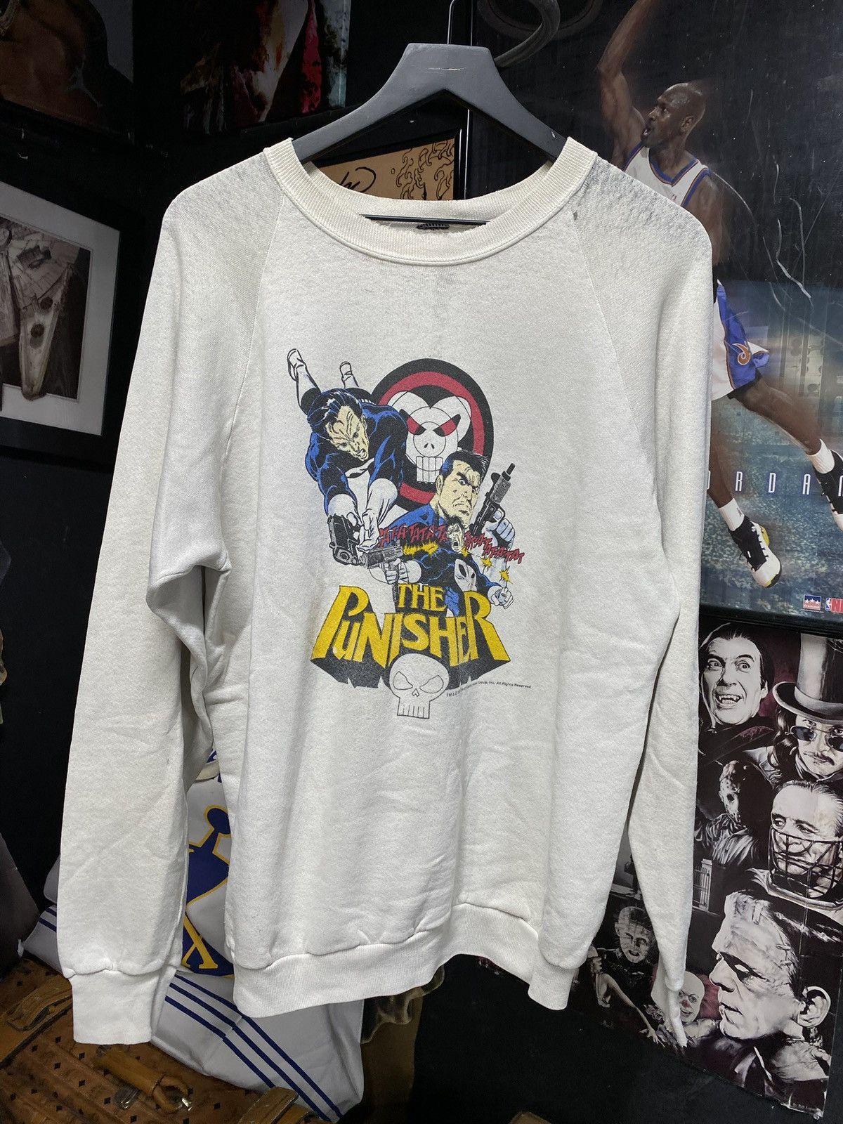 Vintage 1980’s Punisher T-Shirt Vtg Marvel Comics Size Large