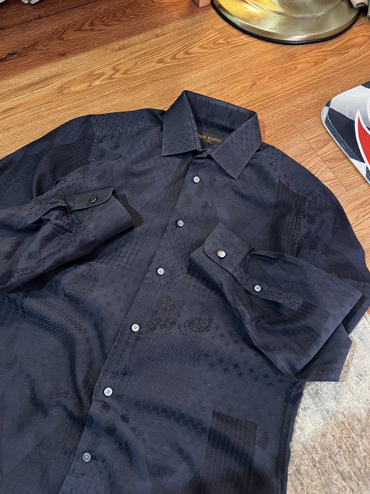Designer × Louis Vuitton Louis Vuitton long shirt Size US S / EU 44-46 / 1 - 10 Thumbnail
