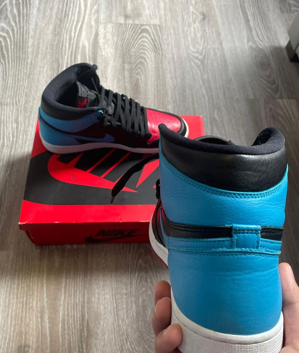 Jordan Brand × Nike Jordan 1 WMNS HIGH OG - UNC TO CHICAGO Size US 9.5 / EU 42-43 - 3 Thumbnail