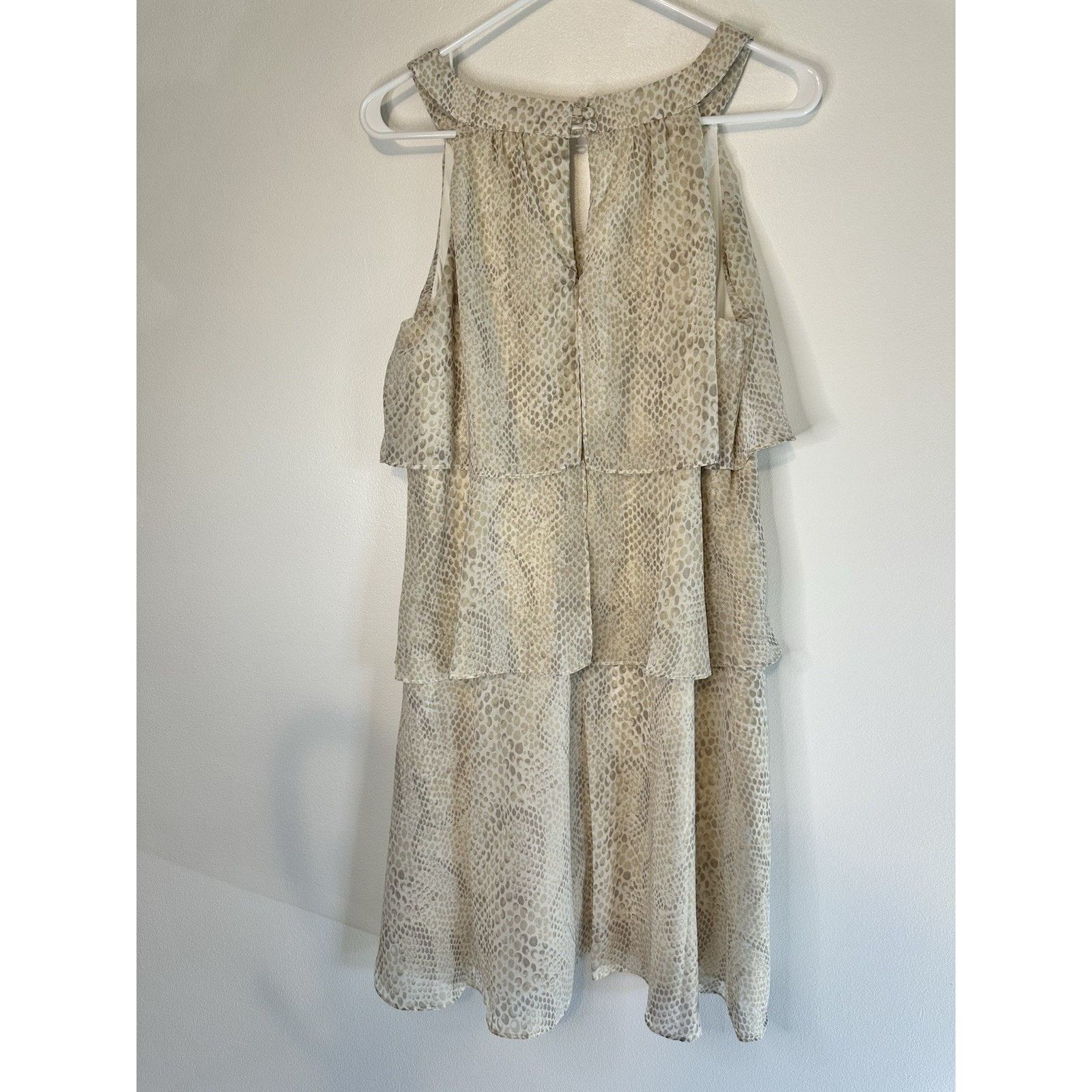 White House Black Market NWT White House Black Market Tiered Shift Dress Size 10 Size L / US 10 / IT 46 - 3 Thumbnail