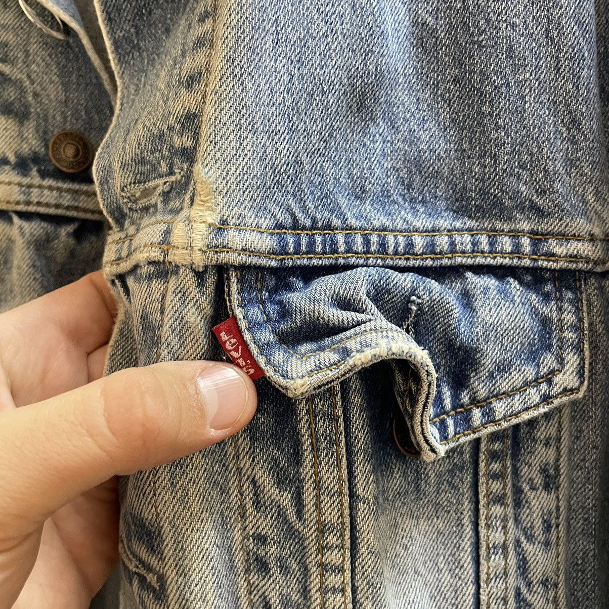 Levi's × Vintage Vintage Levi's 550 Trucker Denim Jacket wash bomber levis Size US M / EU 48-50 / 2 - 3 Thumbnail