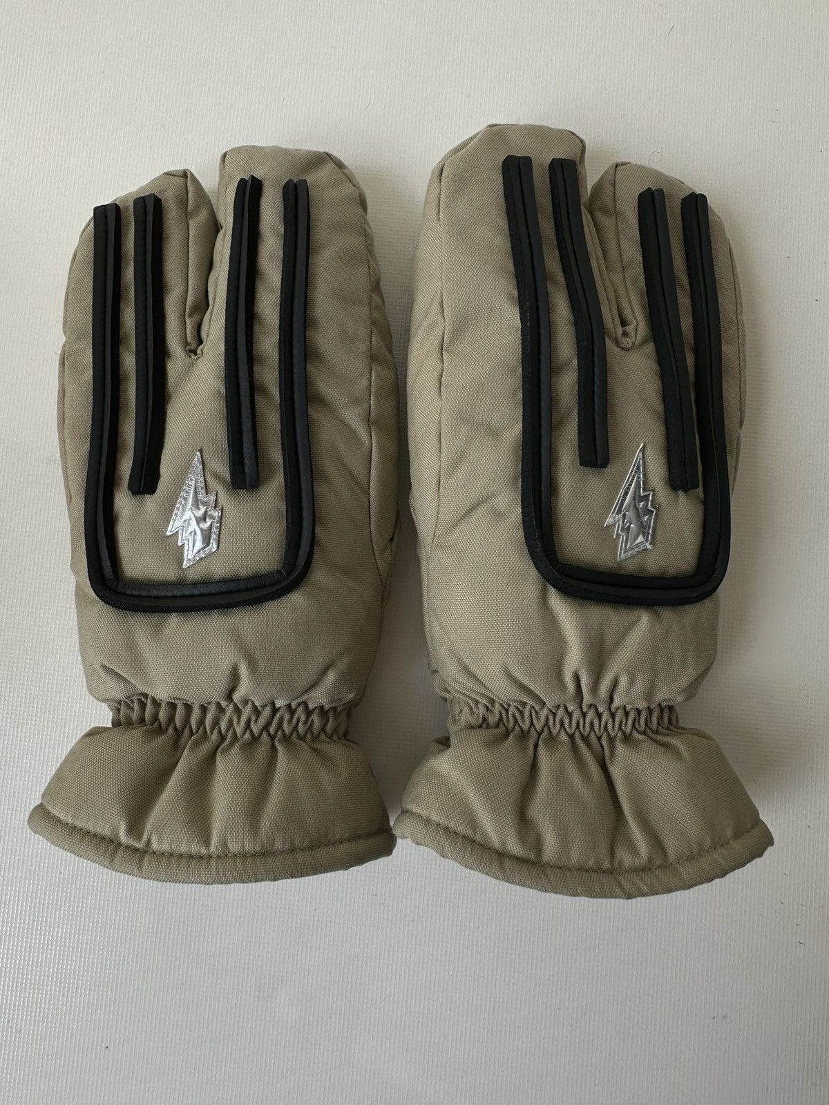 Walter Van Beirendonck WL&T AW99 tabi ski gloves Walter Van Beirendonck Size ONE SIZE - 5 Thumbnail